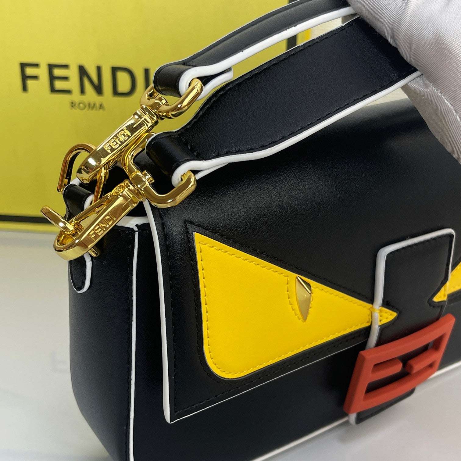 FEN* 25SS Baguette Bag