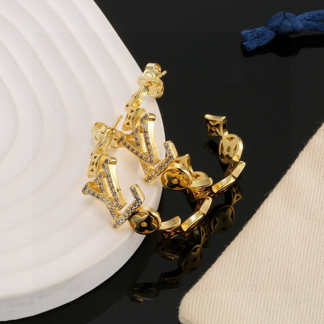 LV* 25SS earrings