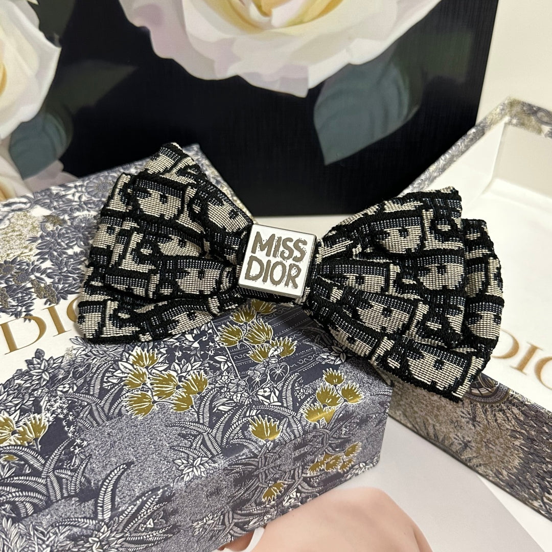 DIO* 25SS Bow Hair Clip