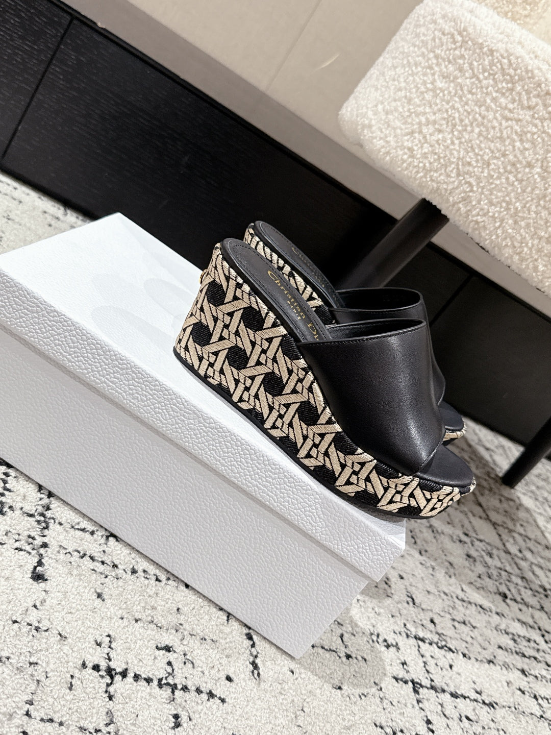 DIO* 25SS Platform Wedge Sandals VIP