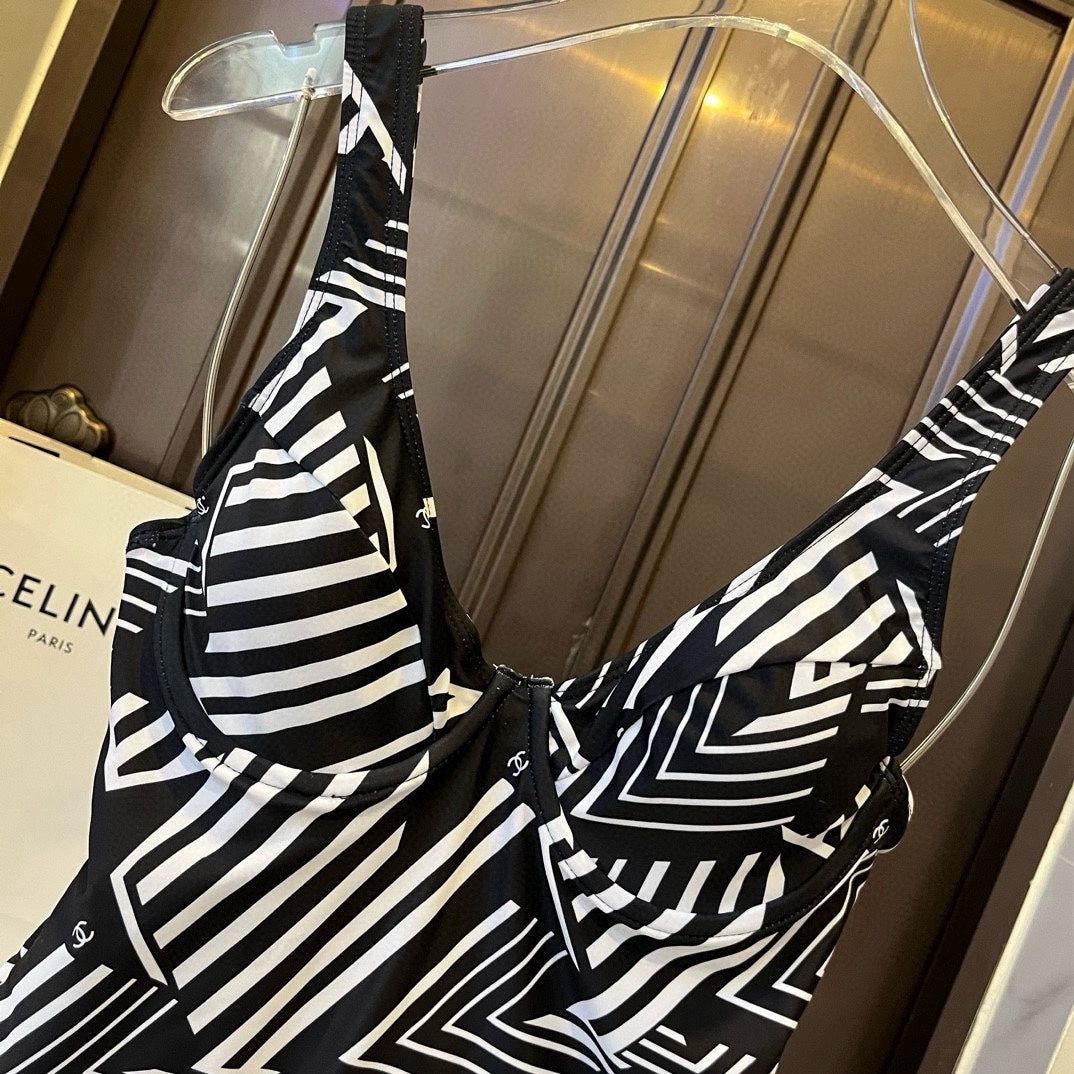 Versace* 25SS one-piece swimsuit