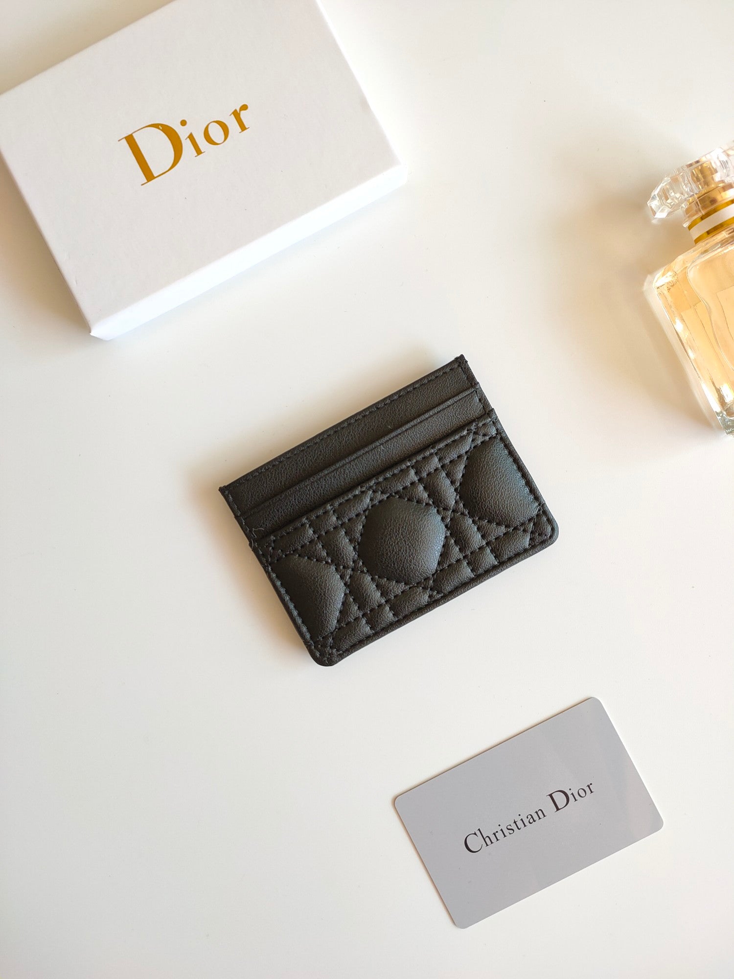 DIO* 25SS Card Holder