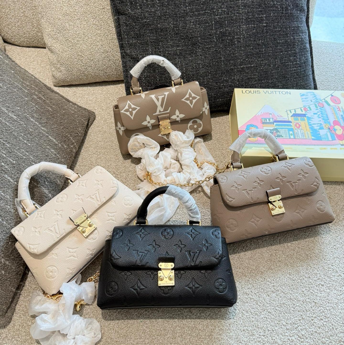 LOU* 25SS handbag