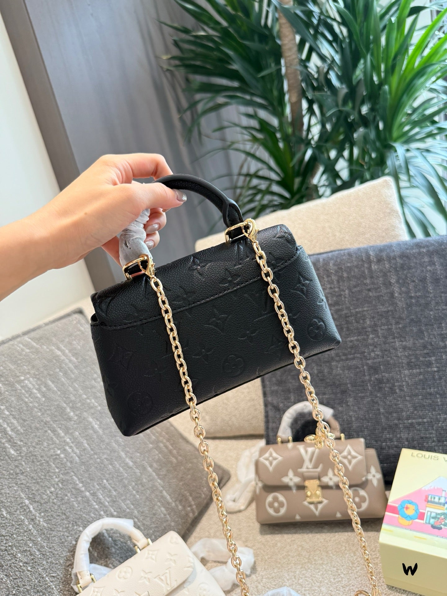 LOU* 25SS handbag
