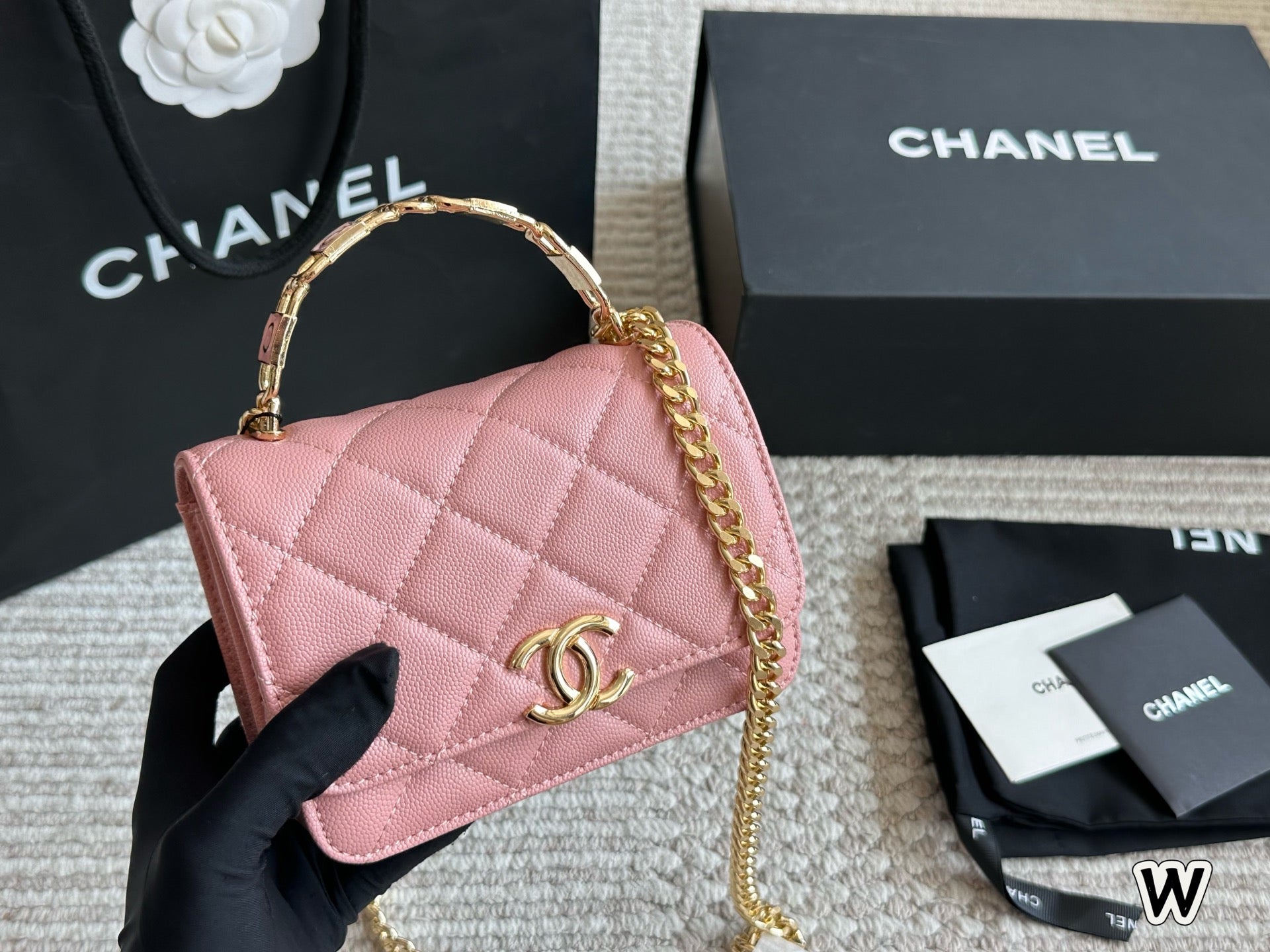 CHAN* 25SS Lipstick Bag