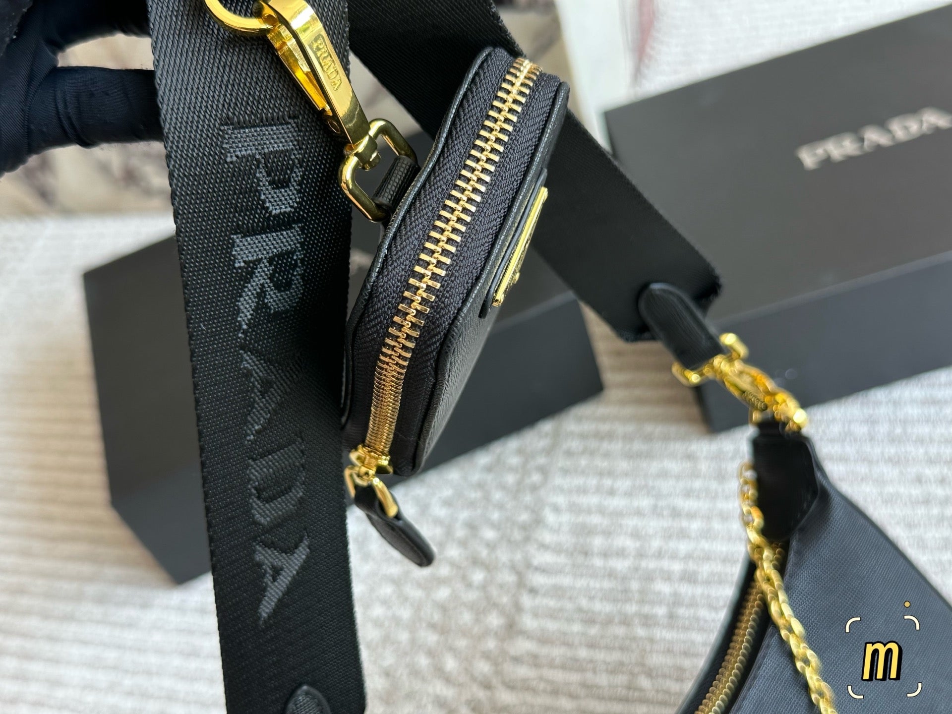 PRA* 25SS Three and One Chain Bag