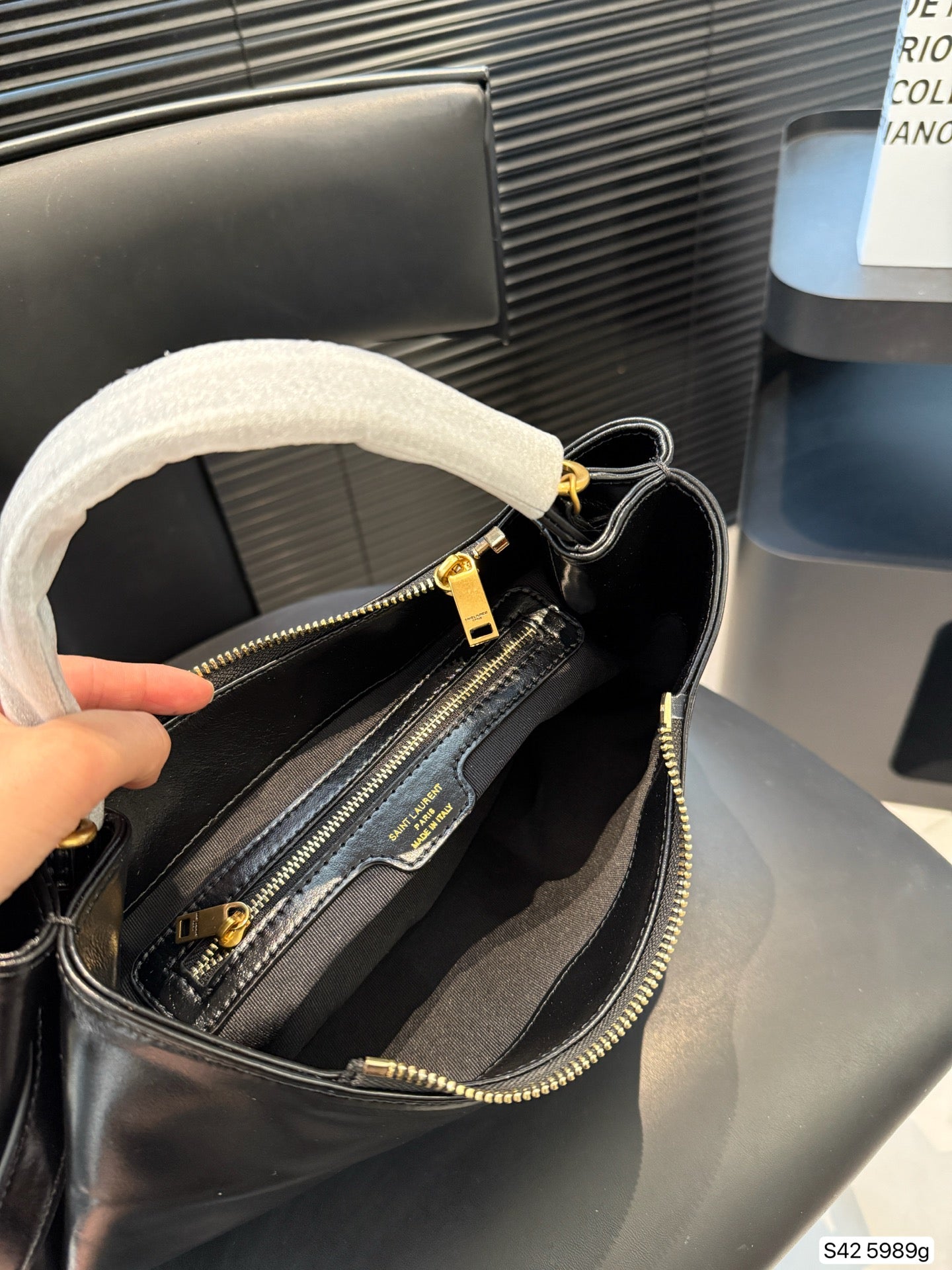 YSL* 25SS Underarm Bag