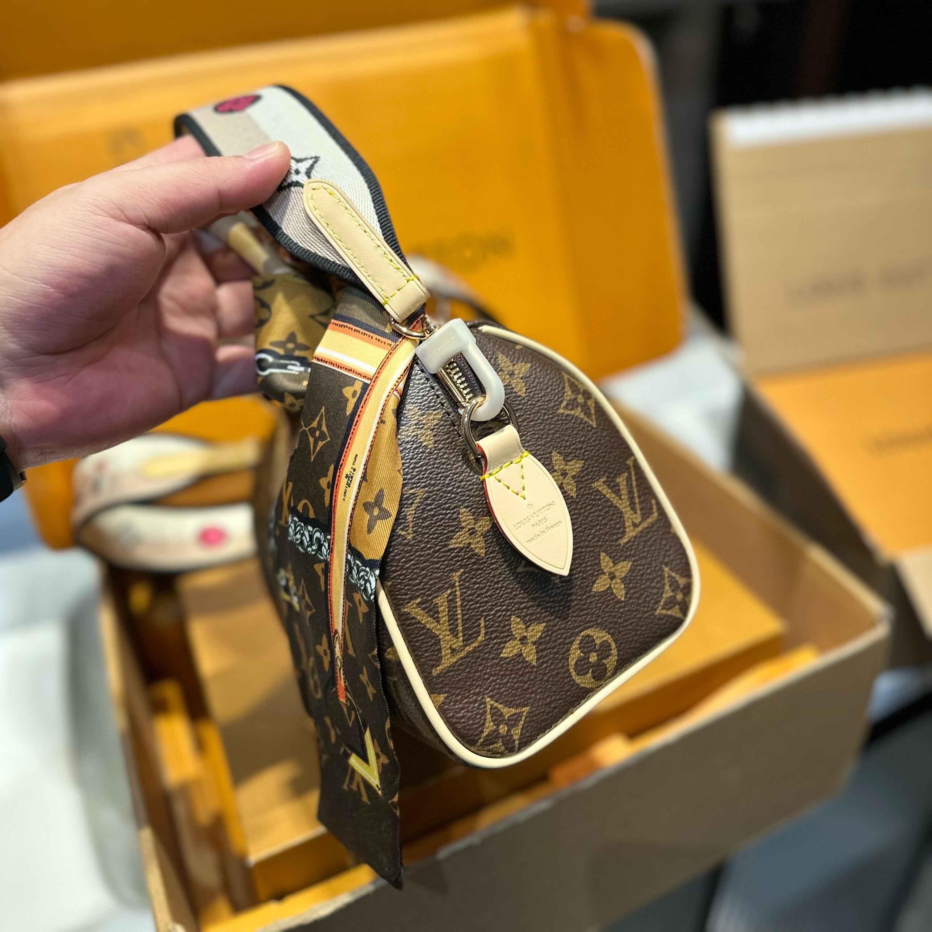 Nano Speedy Pillow Bag