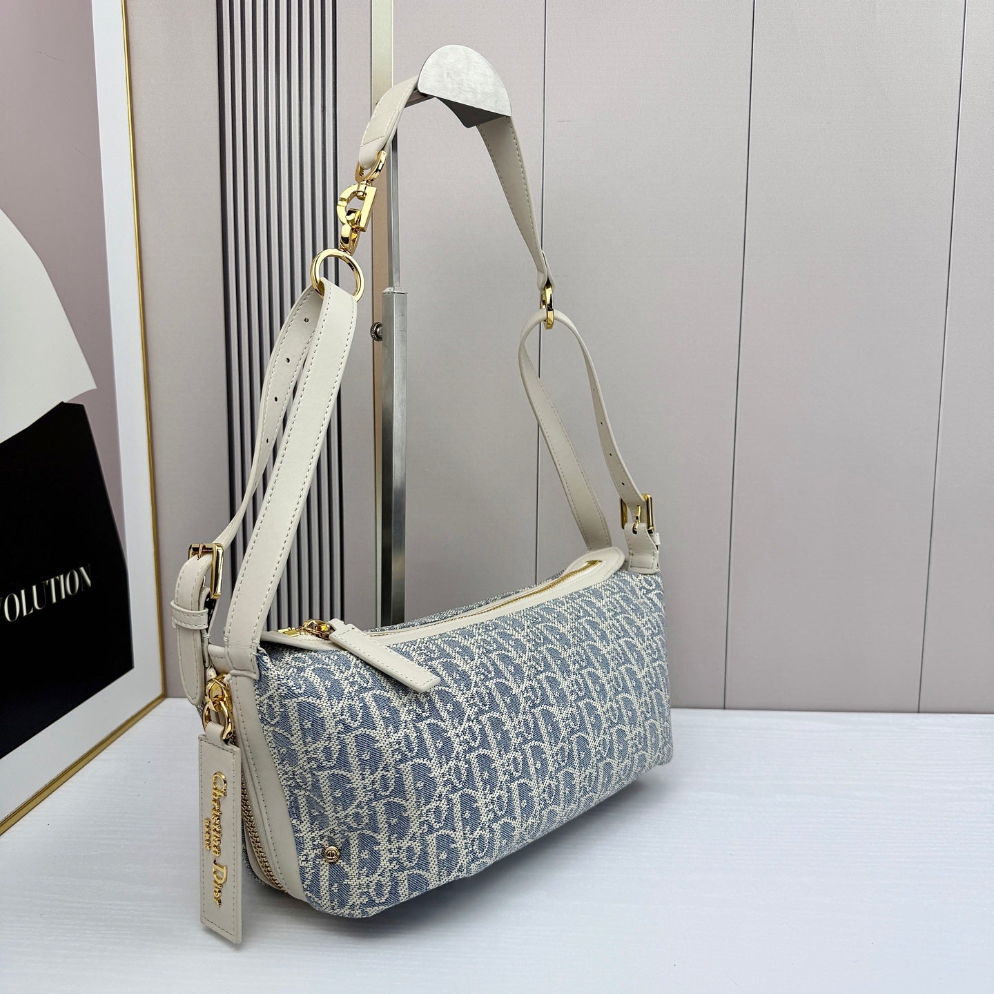 DIO* 25SS JOURNEY BAG