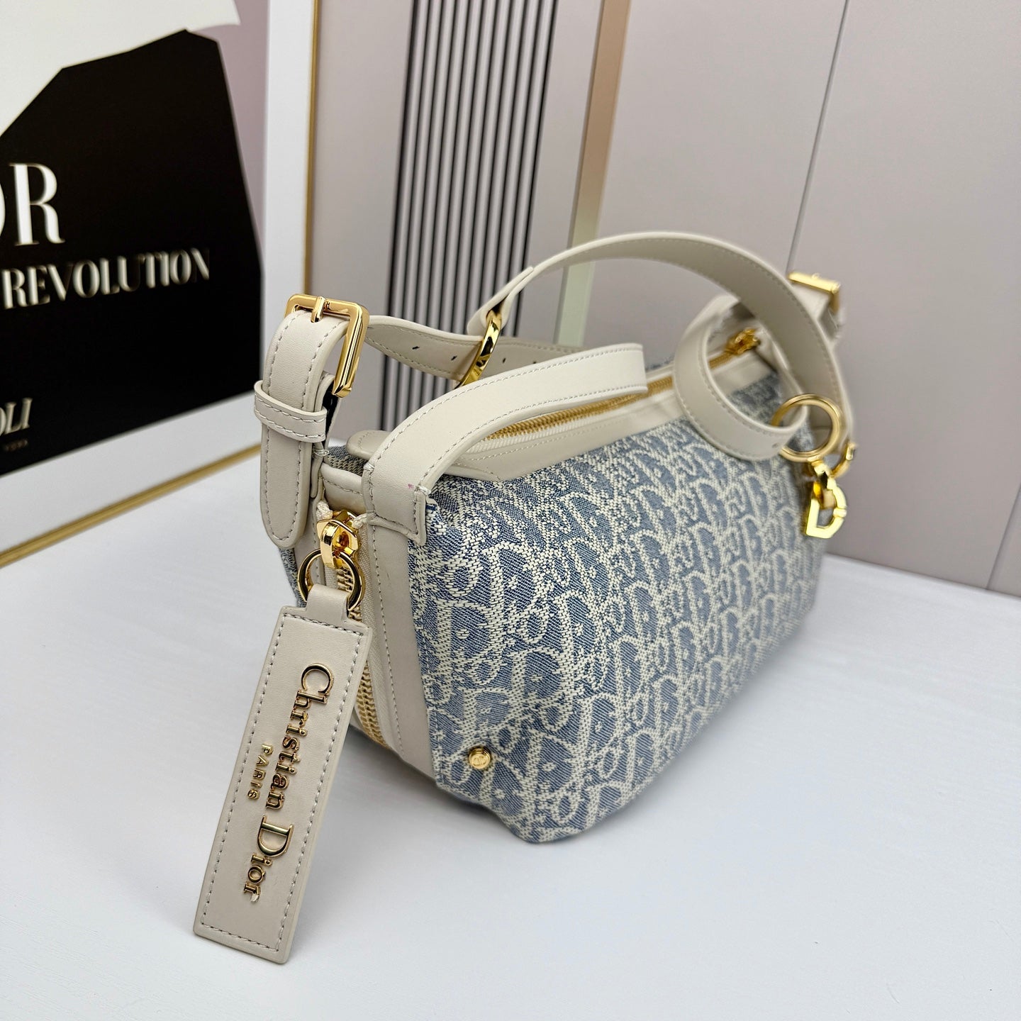 DIO* 25SS JOURNEY BAG