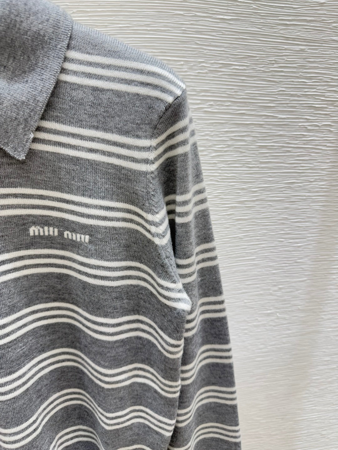 MIU*25SS contrast color knitted cardigan