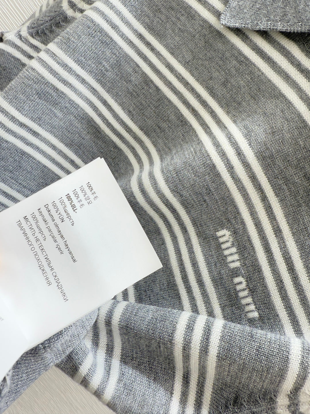 MIU*25SS contrast color knitted cardigan