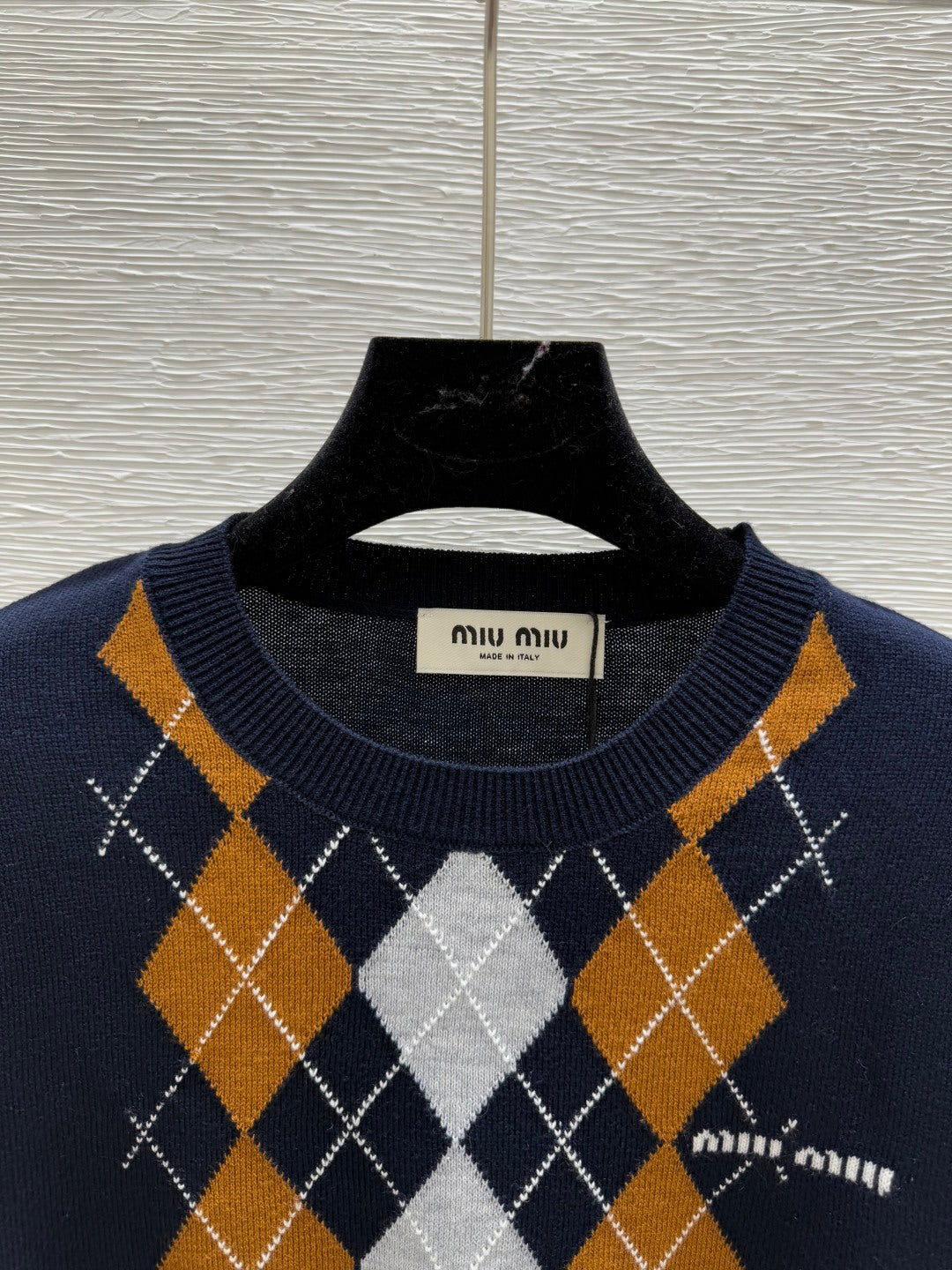 MIU* 25SS sweater
