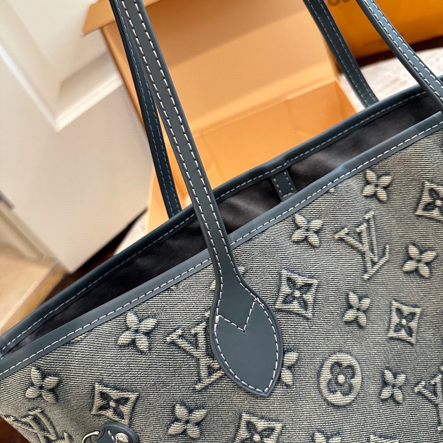 LOU* 25SS denim shopping bag