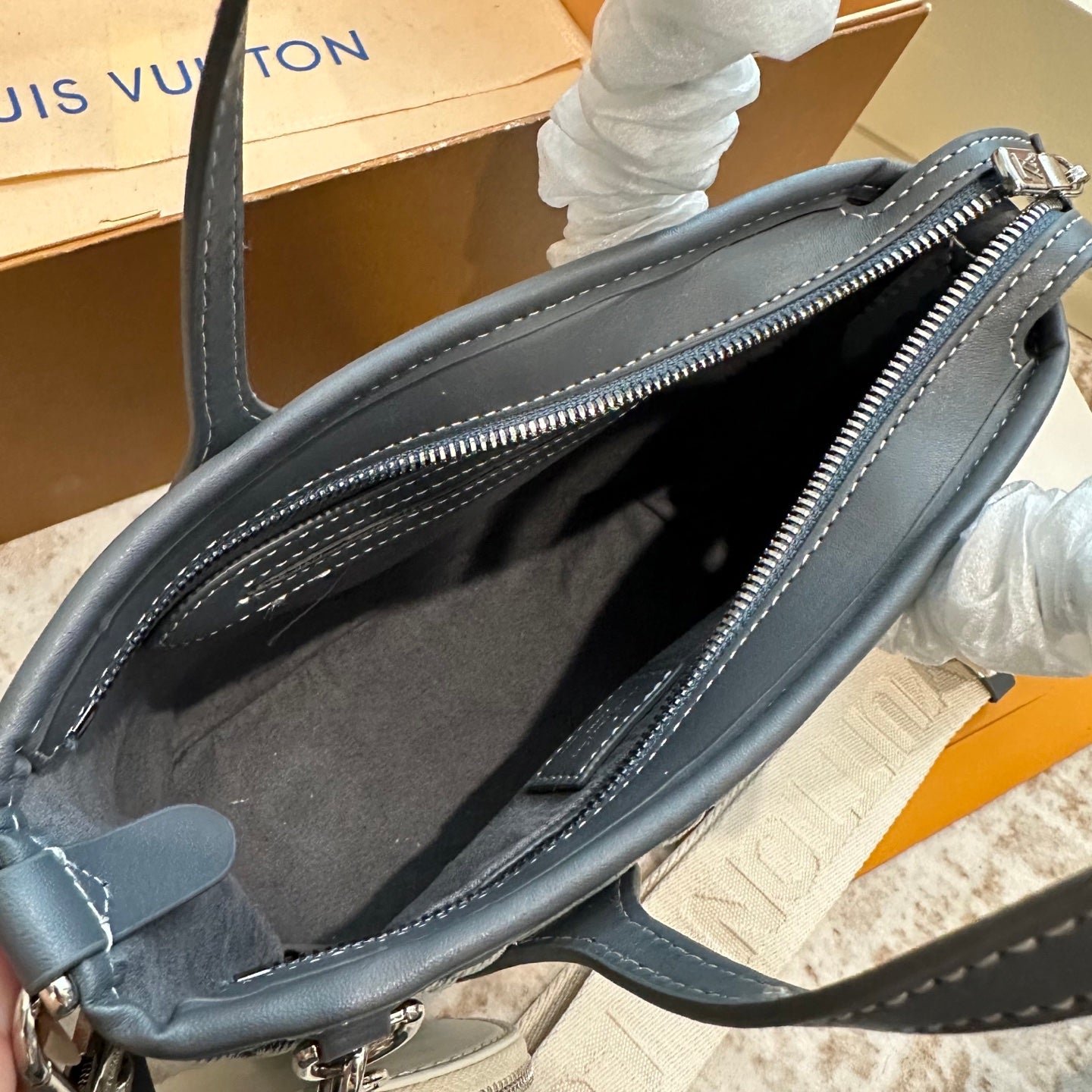 LOU* 25SS denim shopping bag