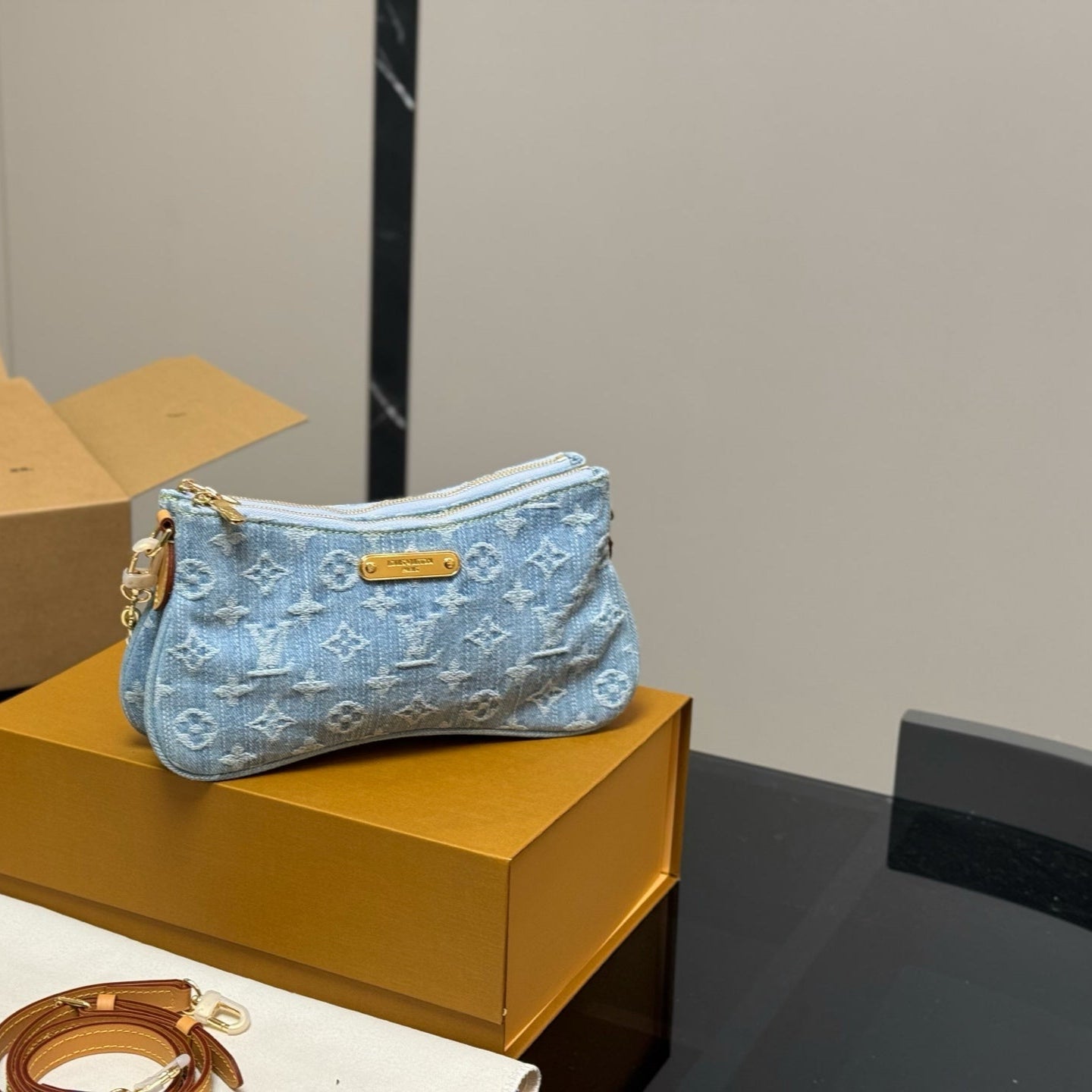 LOU* 25SS denim mahjong bag