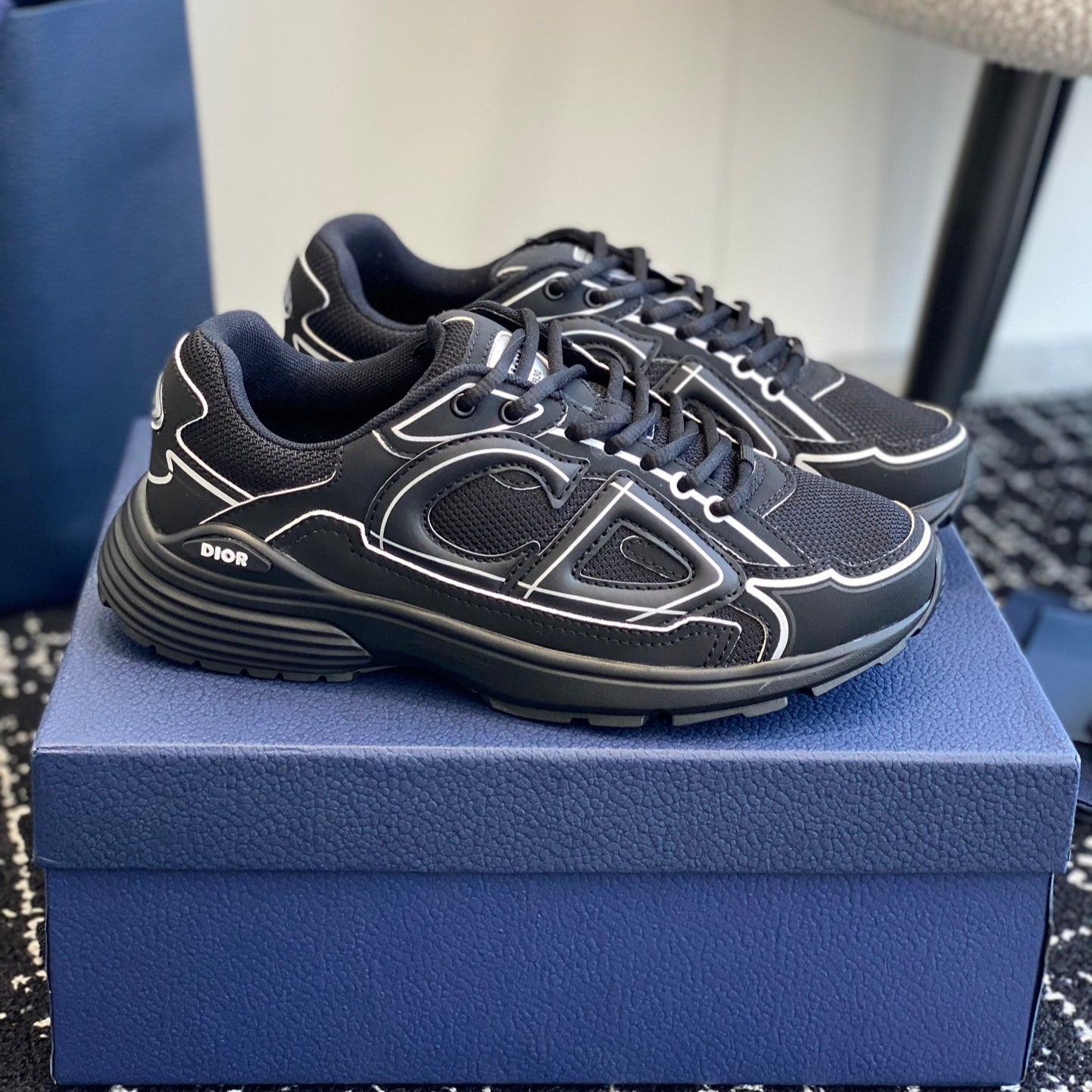 DIO* B30 Reflective Sneakers