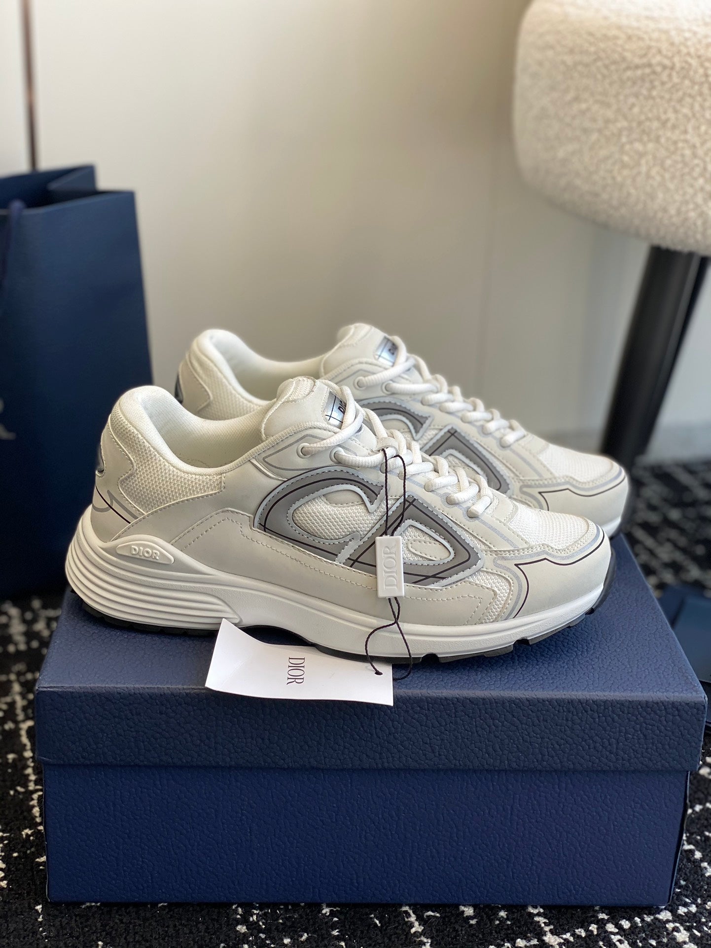 DIO* B30 Reflective Sneakers