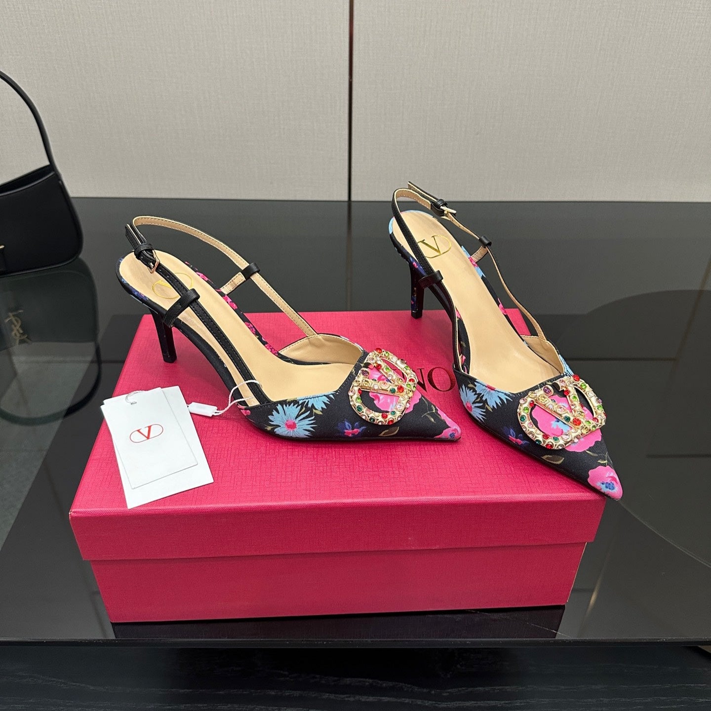 Valentin* 25SS Bohemian Sandals