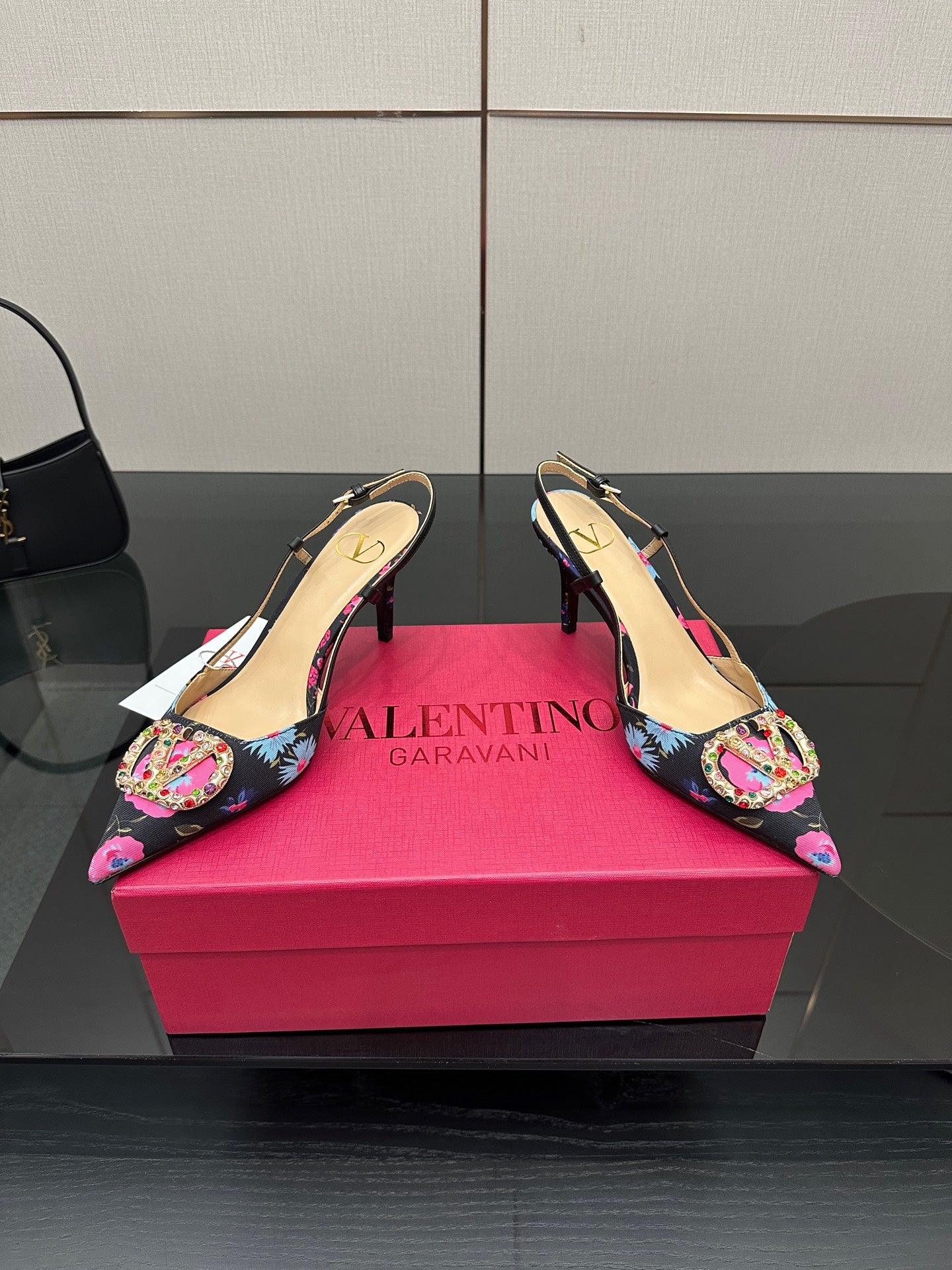 Valentin* 25SS Bohemian Sandals