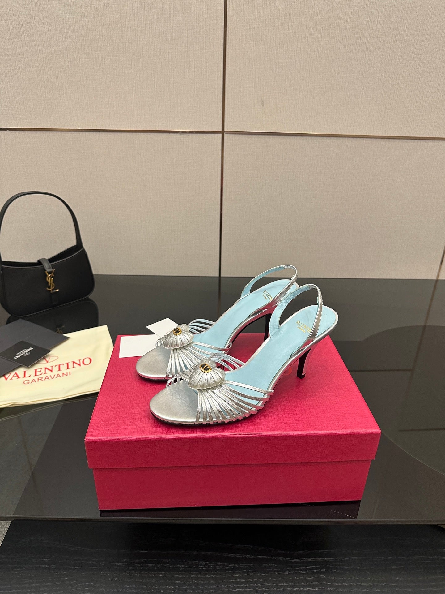 Valentino* 25SS new sandals