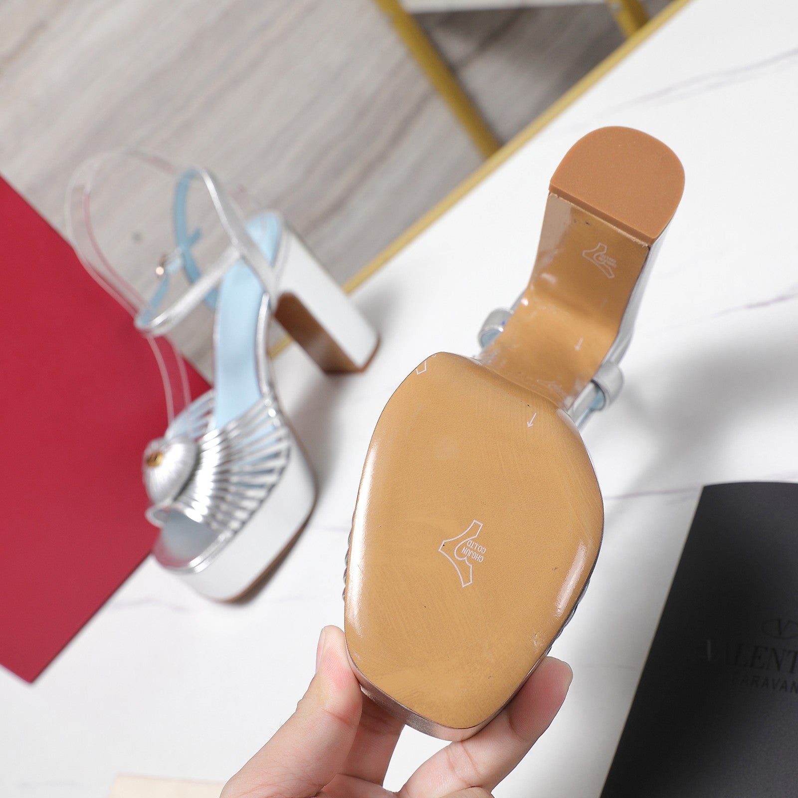 Valentin* 25SS high-heeled platform sandals