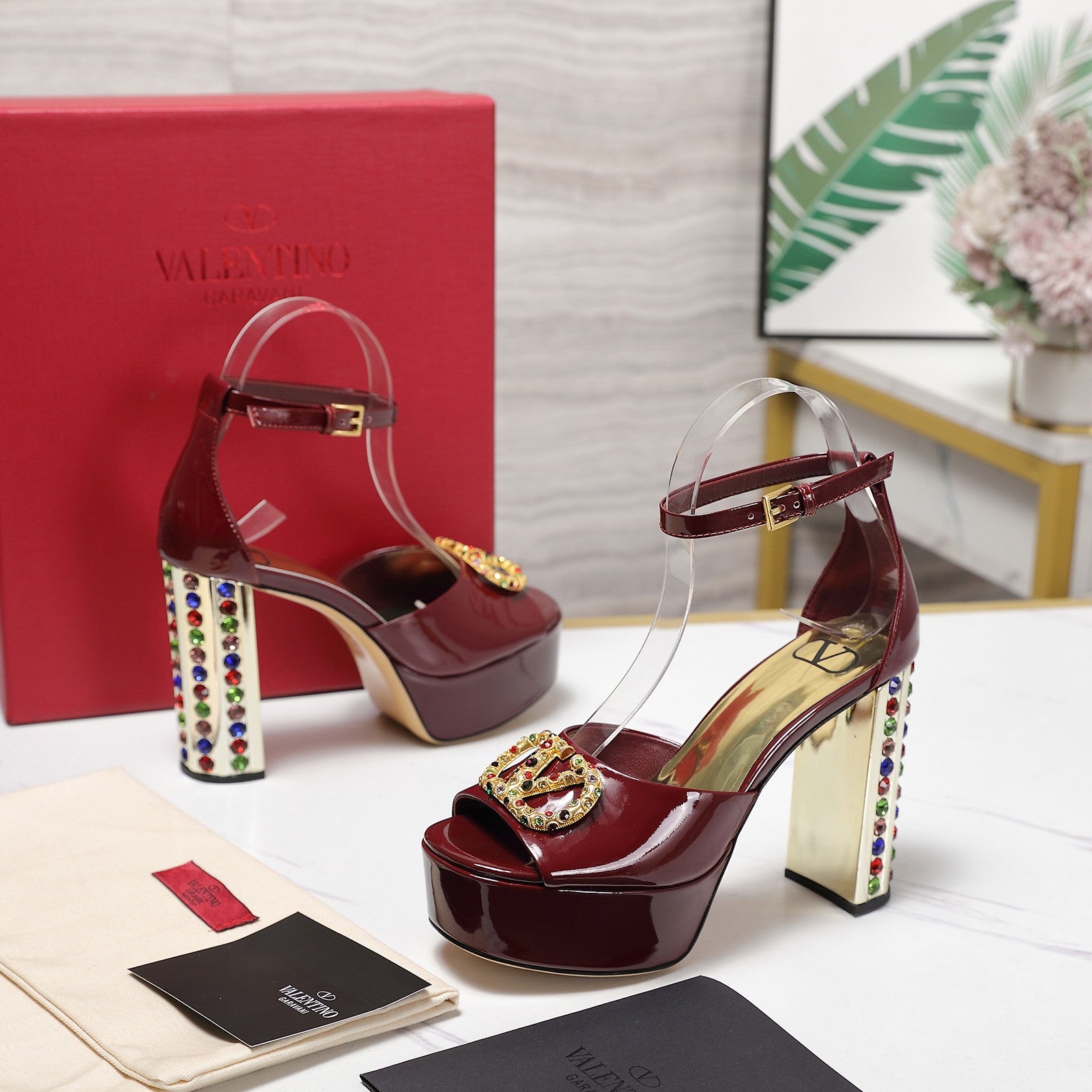 Valentin* 25SS diamond buckle metal LOGO high heels