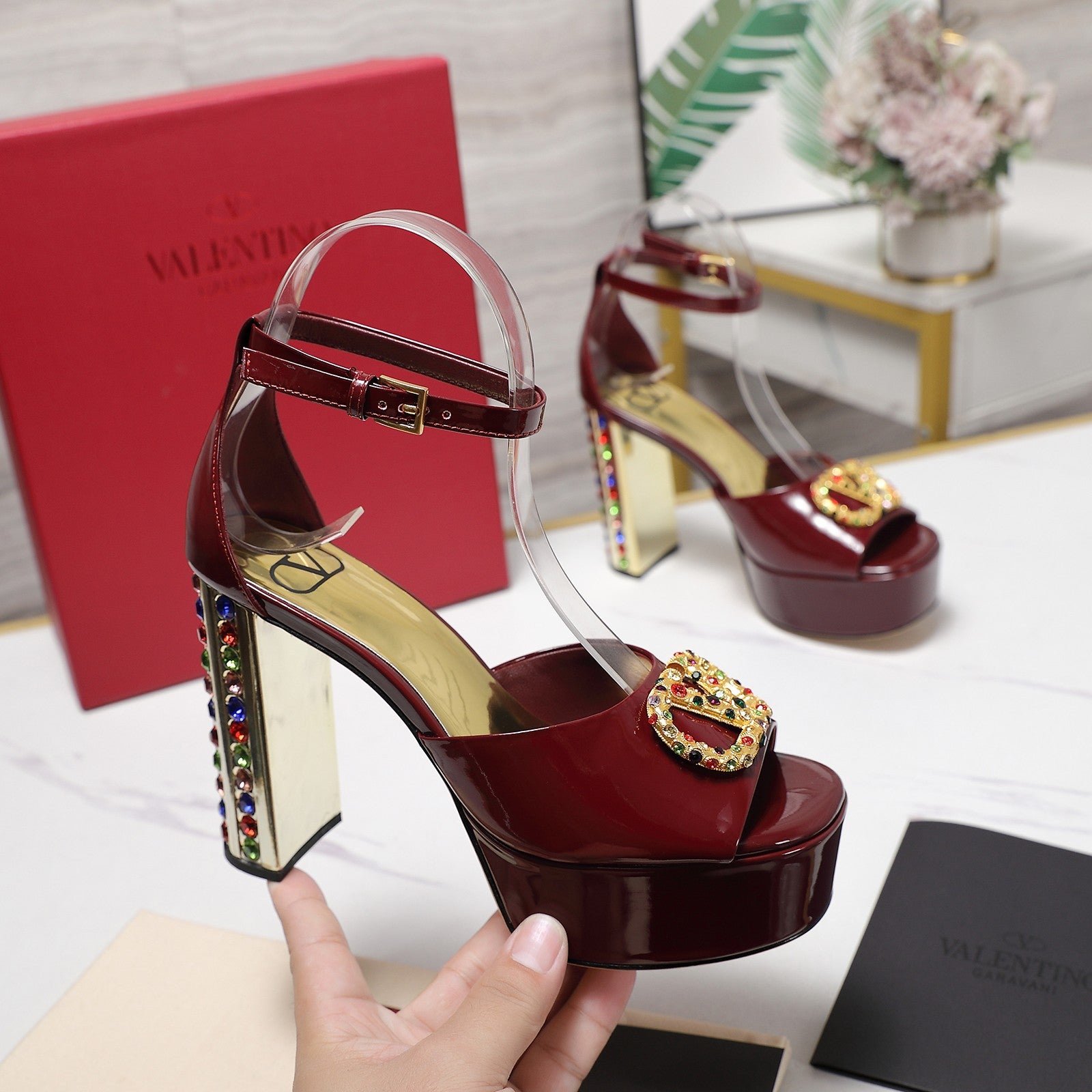 Valentin* 25SS diamond buckle metal LOGO high heels