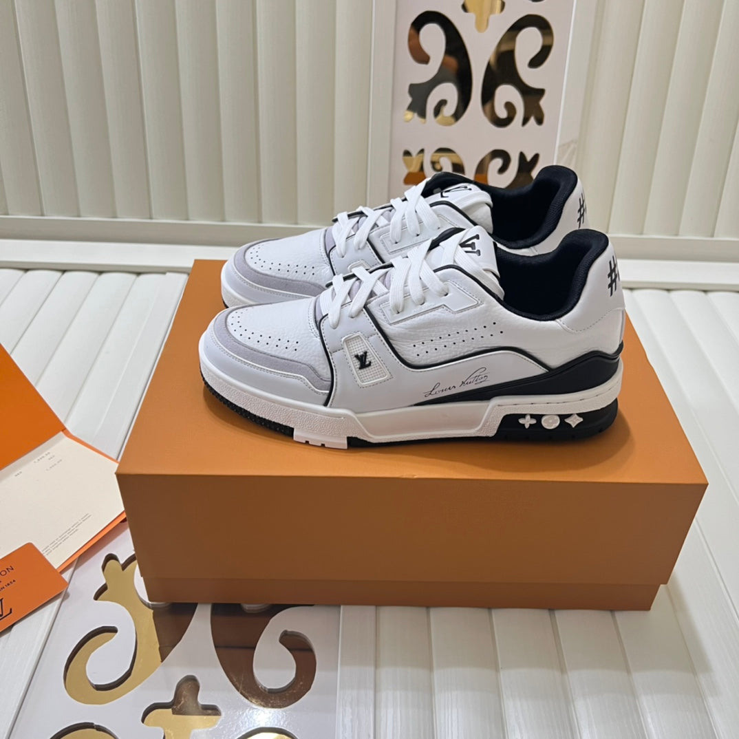 LOU* TRAINER Series (13 colors)