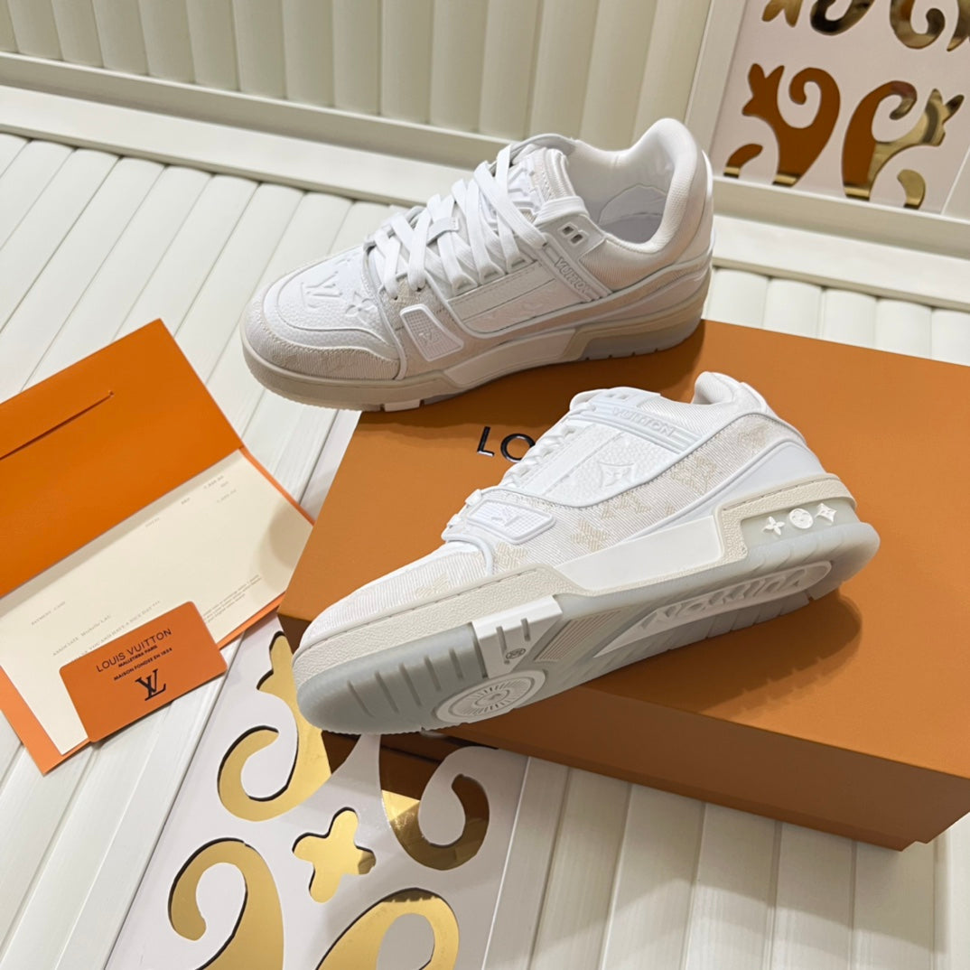 LOU*TRAINER series (10 colors)