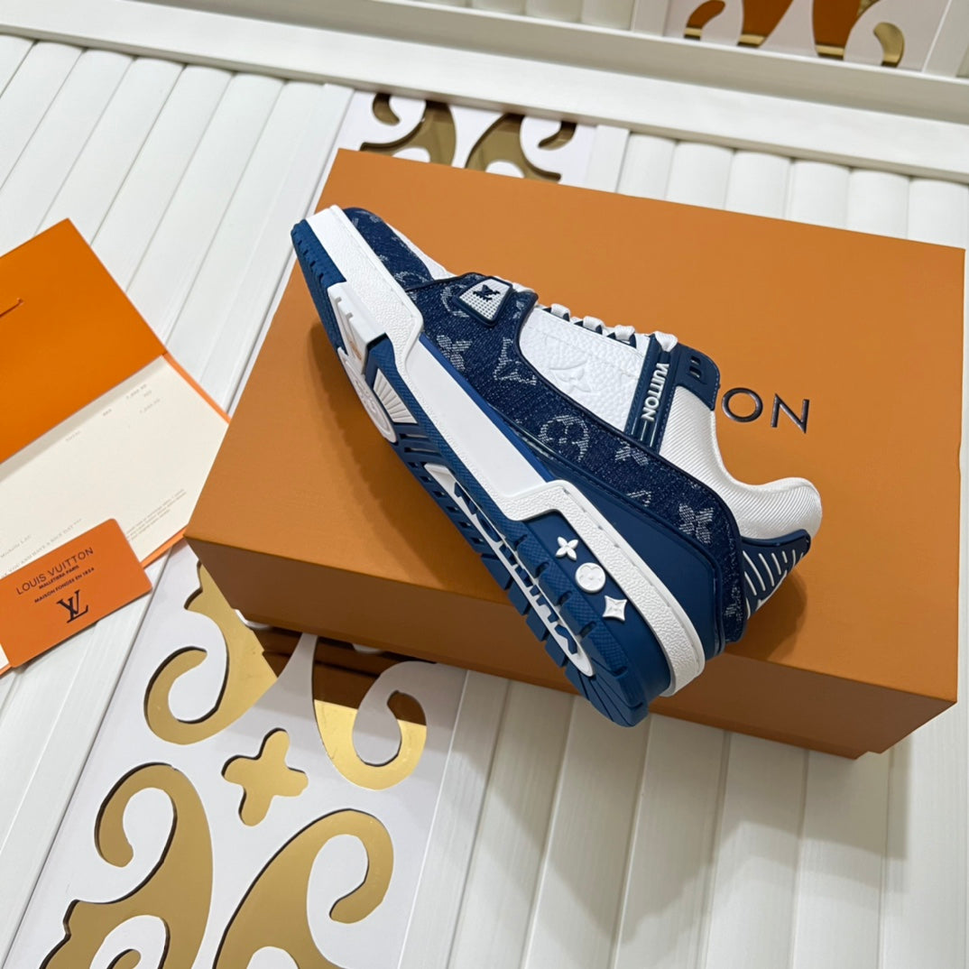 LOU*TRAINER series (10 colors)