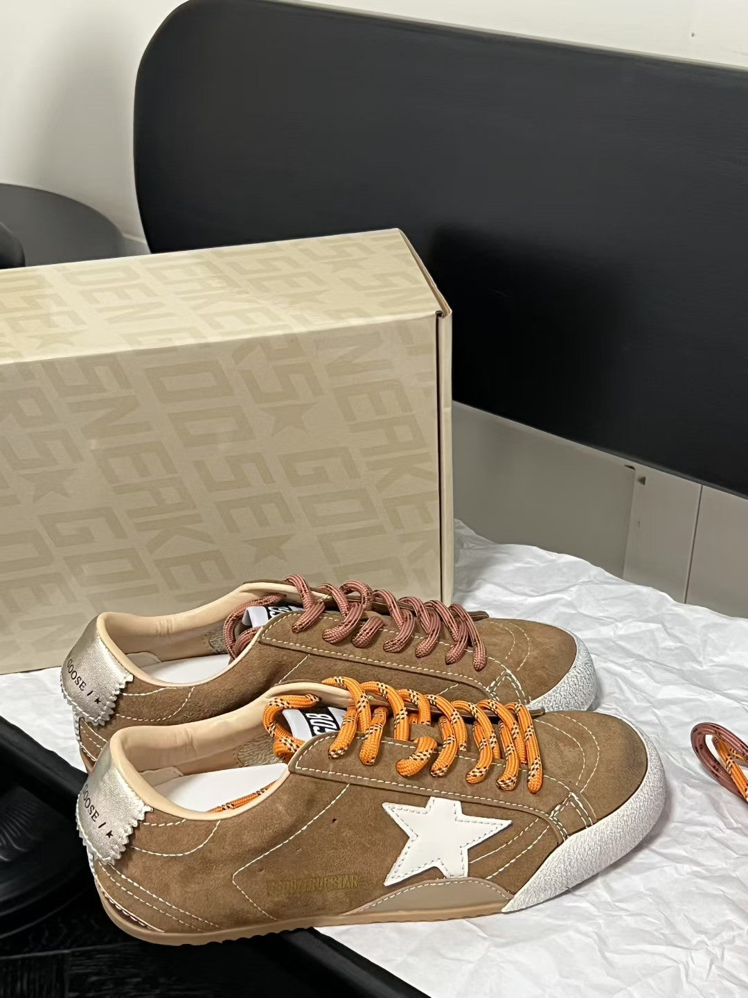 GG German training shoes