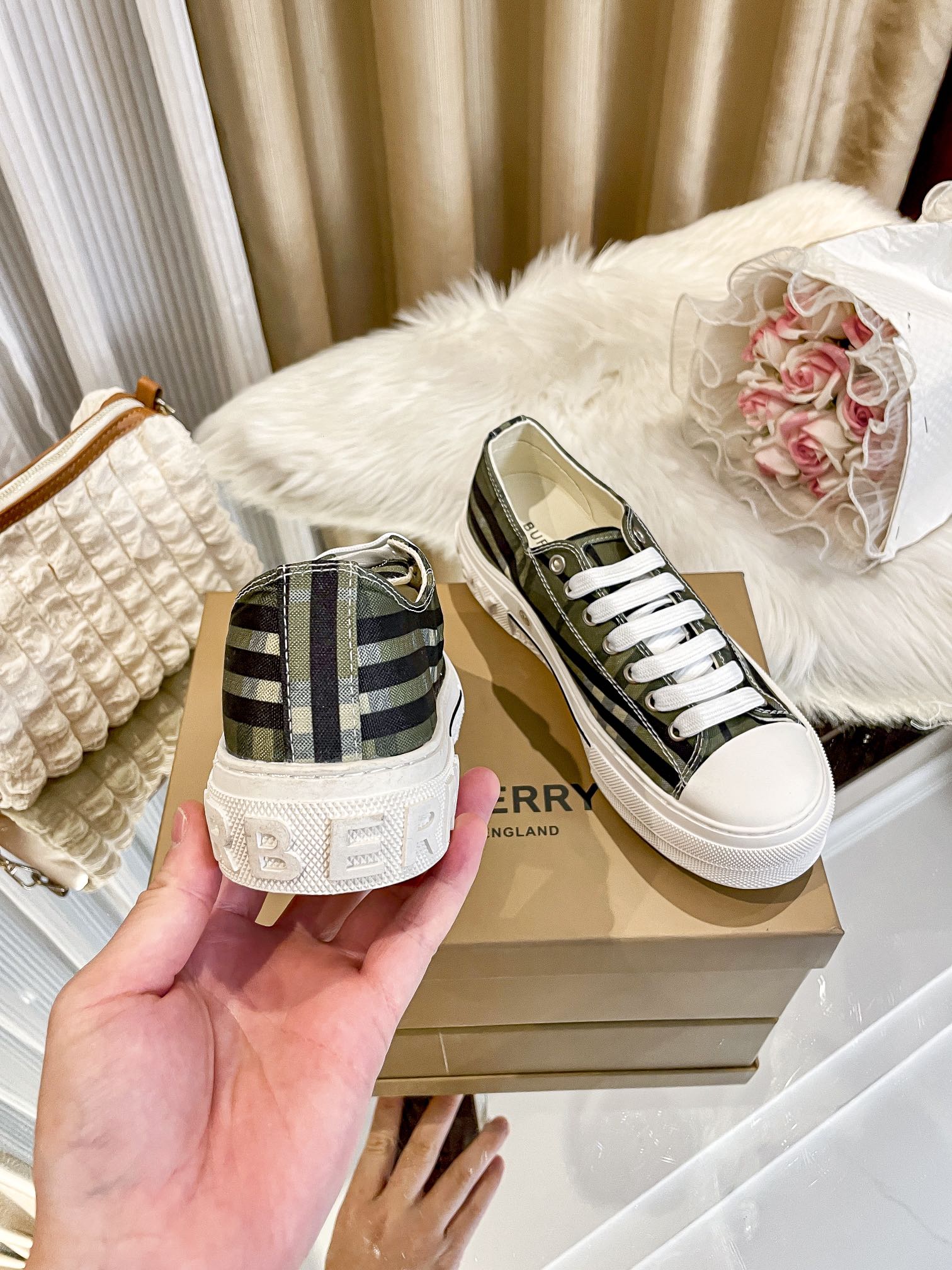 Burberry white shoes