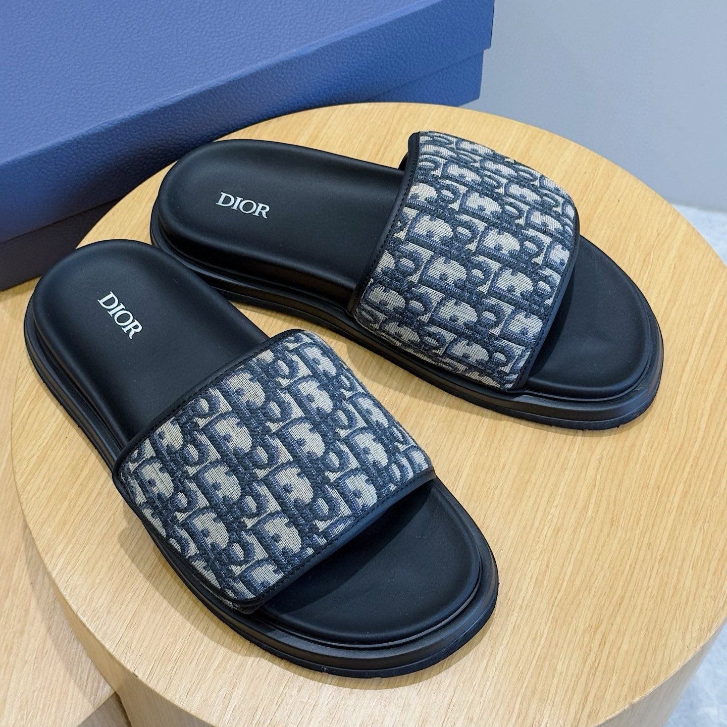 DIO* 25SS AQUA Slippers