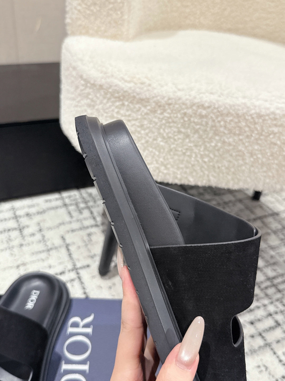 DIO* 25SS suede slippers