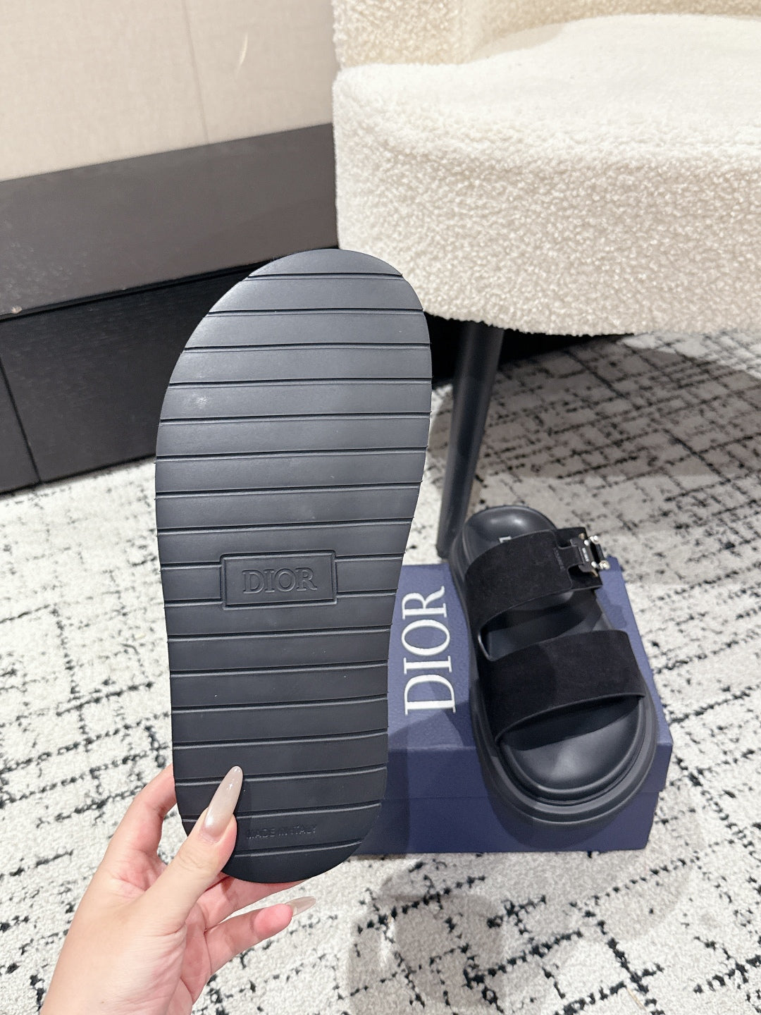 DIO* 25SS suede slippers