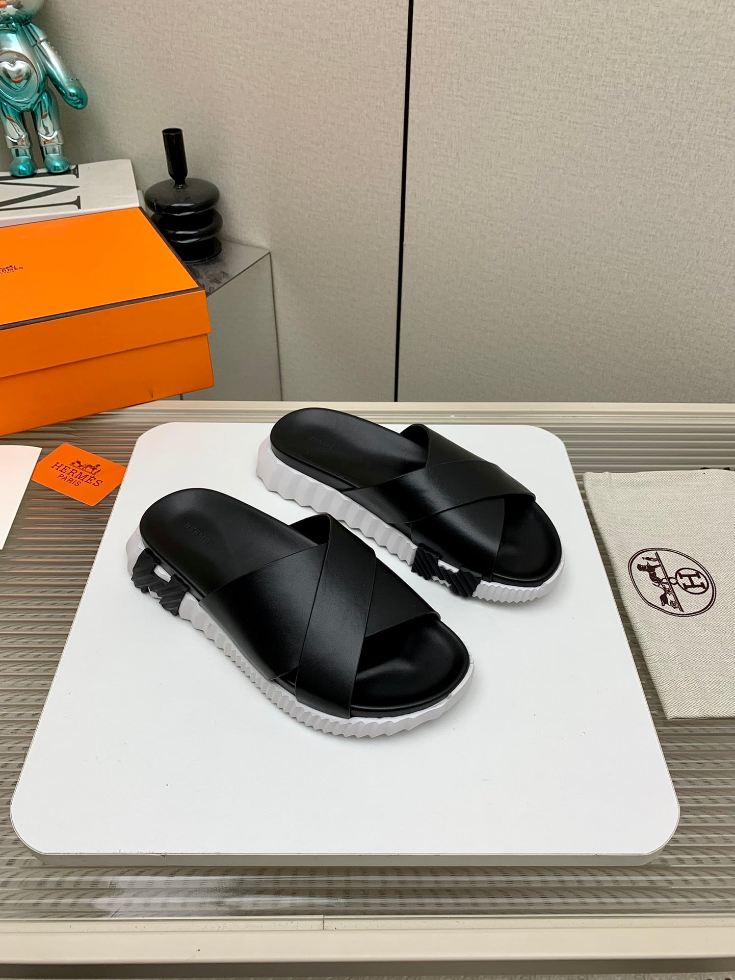 HER* 25SS beach slippers