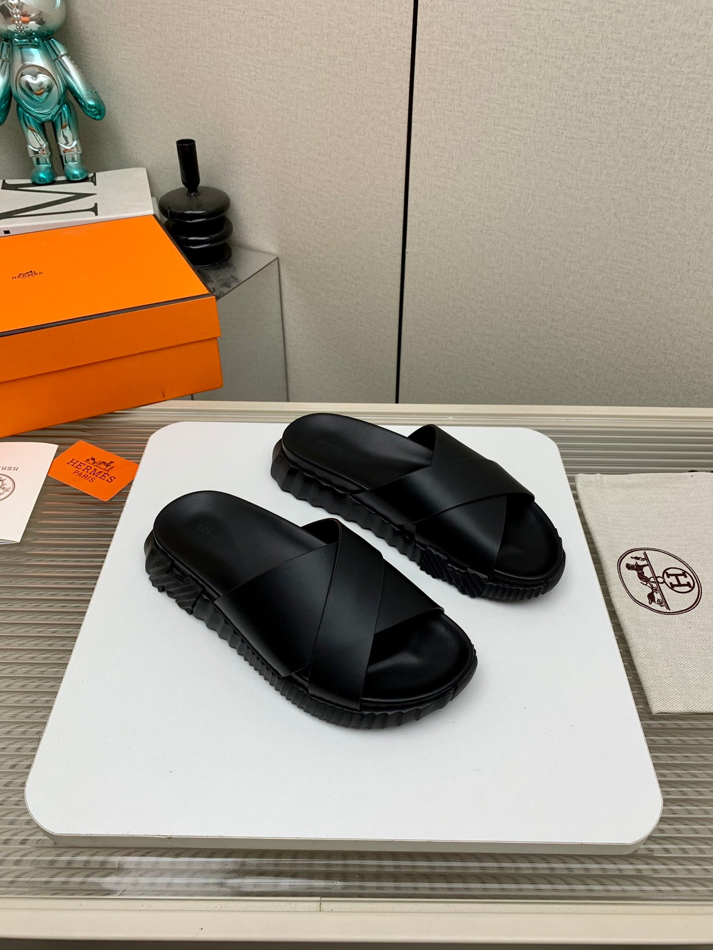 HER* 25SS beach slippers