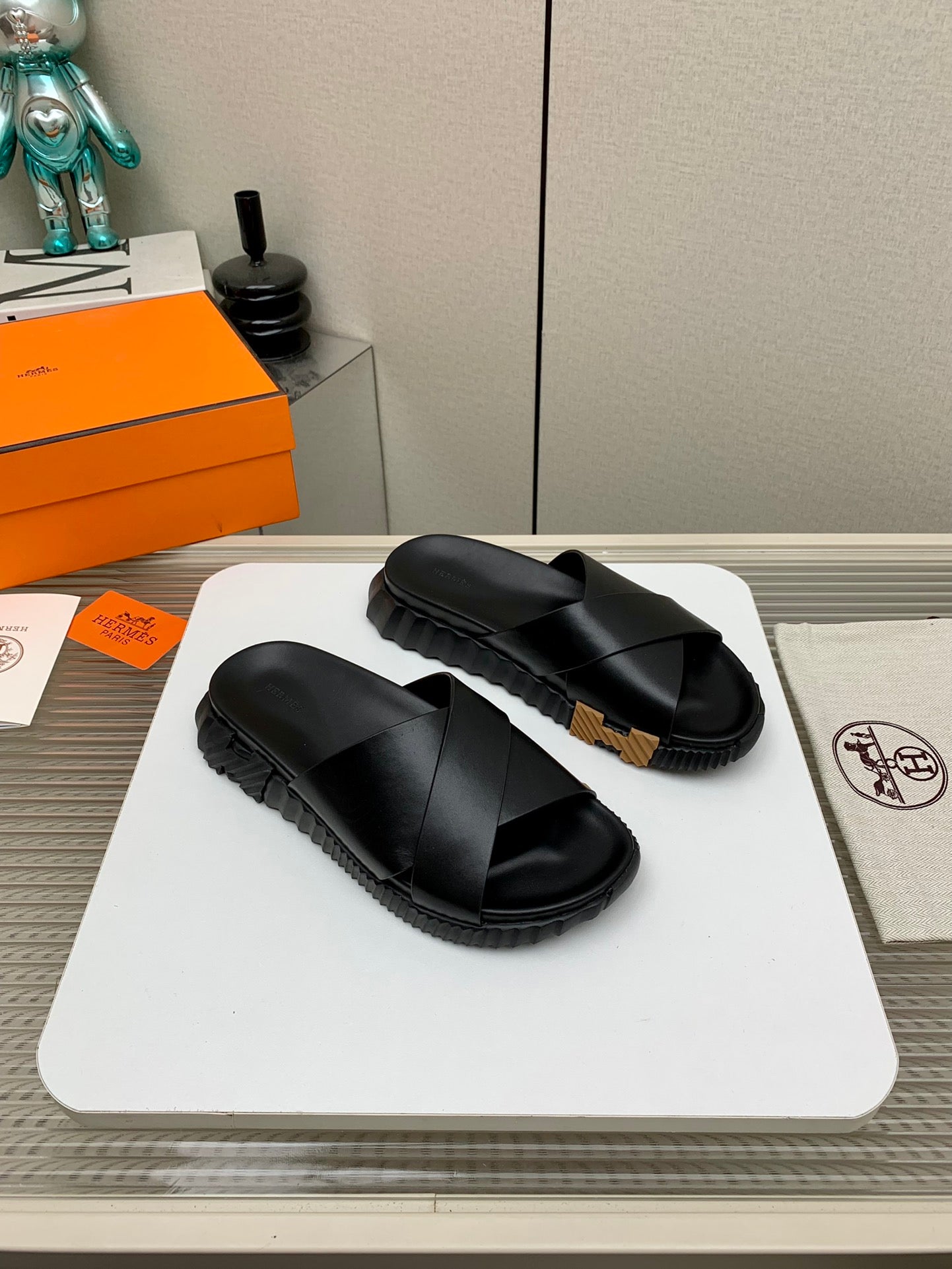 HER* 25SS beach slippers