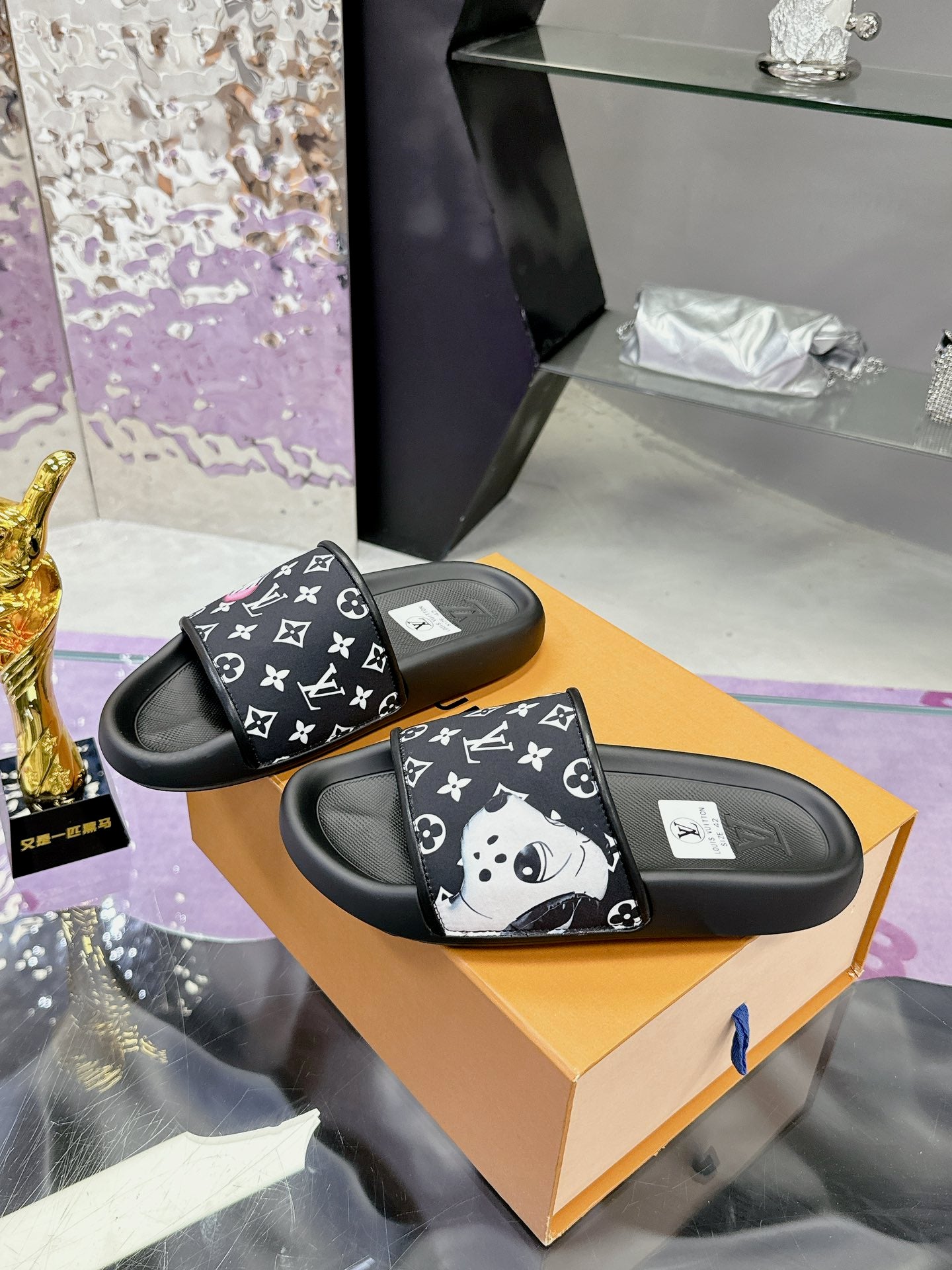 LOU* 25SS men's slippers