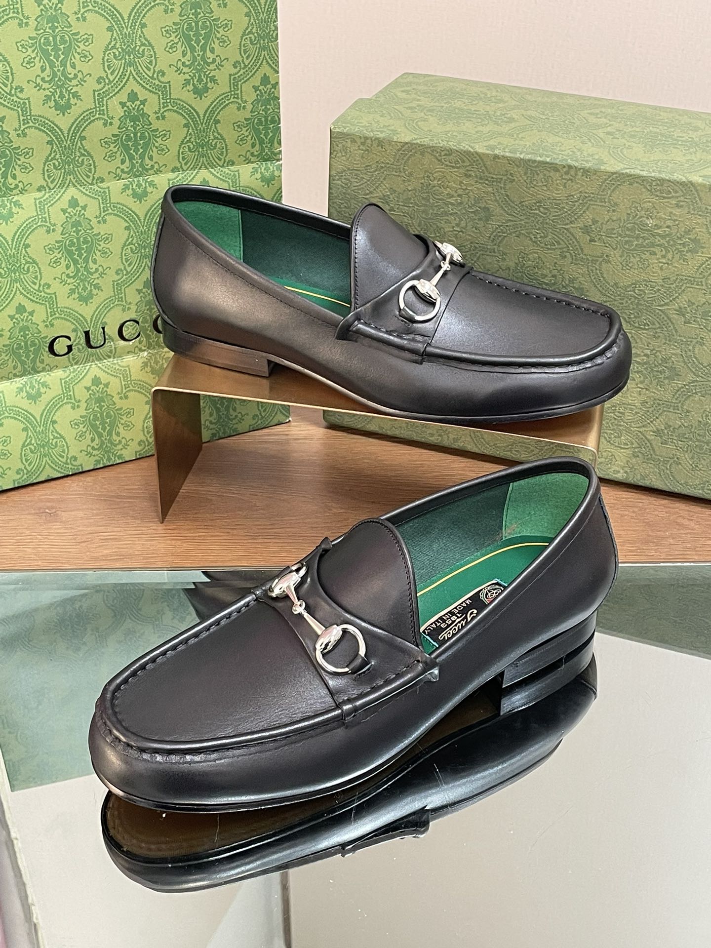 GG Men's Horsebit Loafer