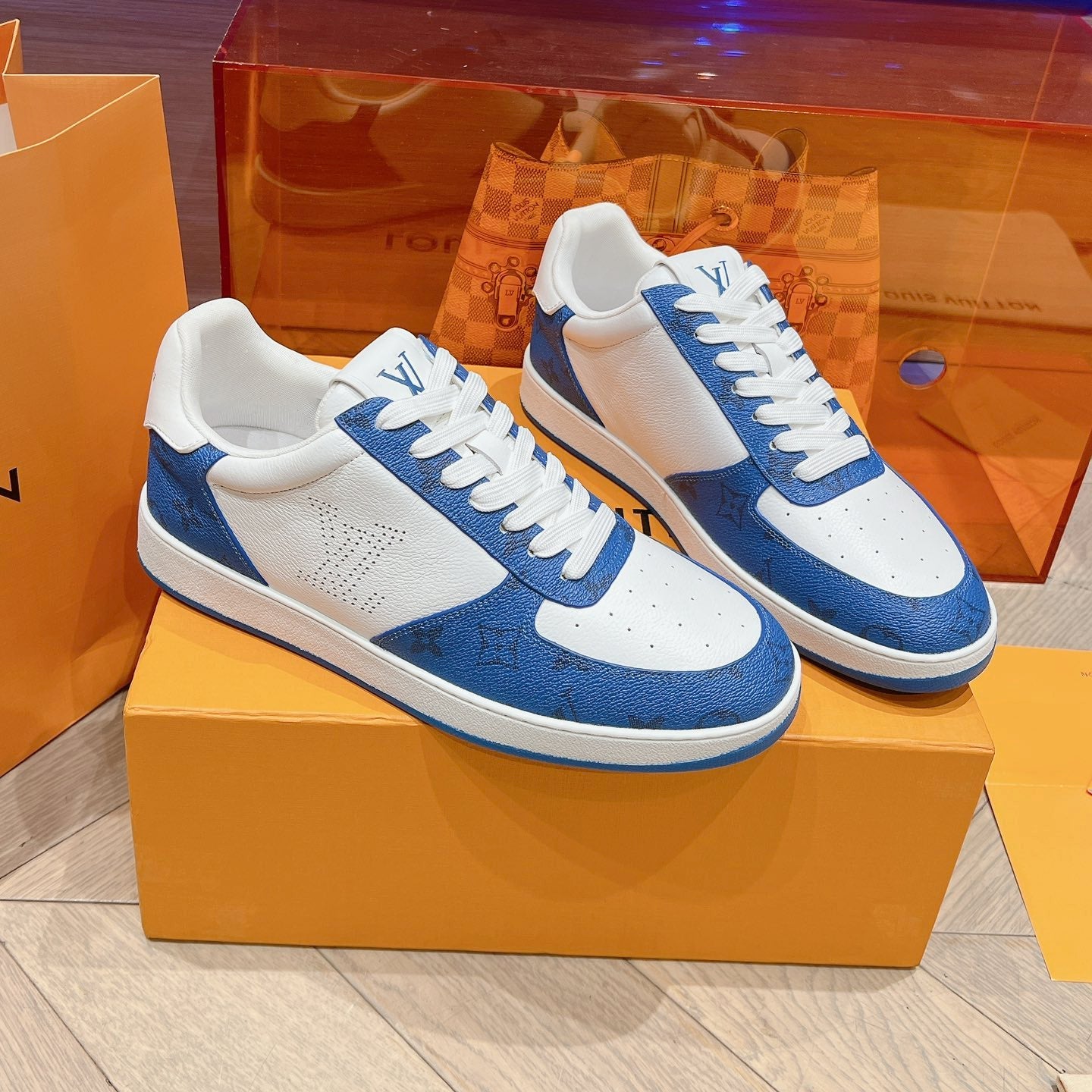 LOU* 25SS Plaid Colorblock Pure Leather Casual Business Shoes