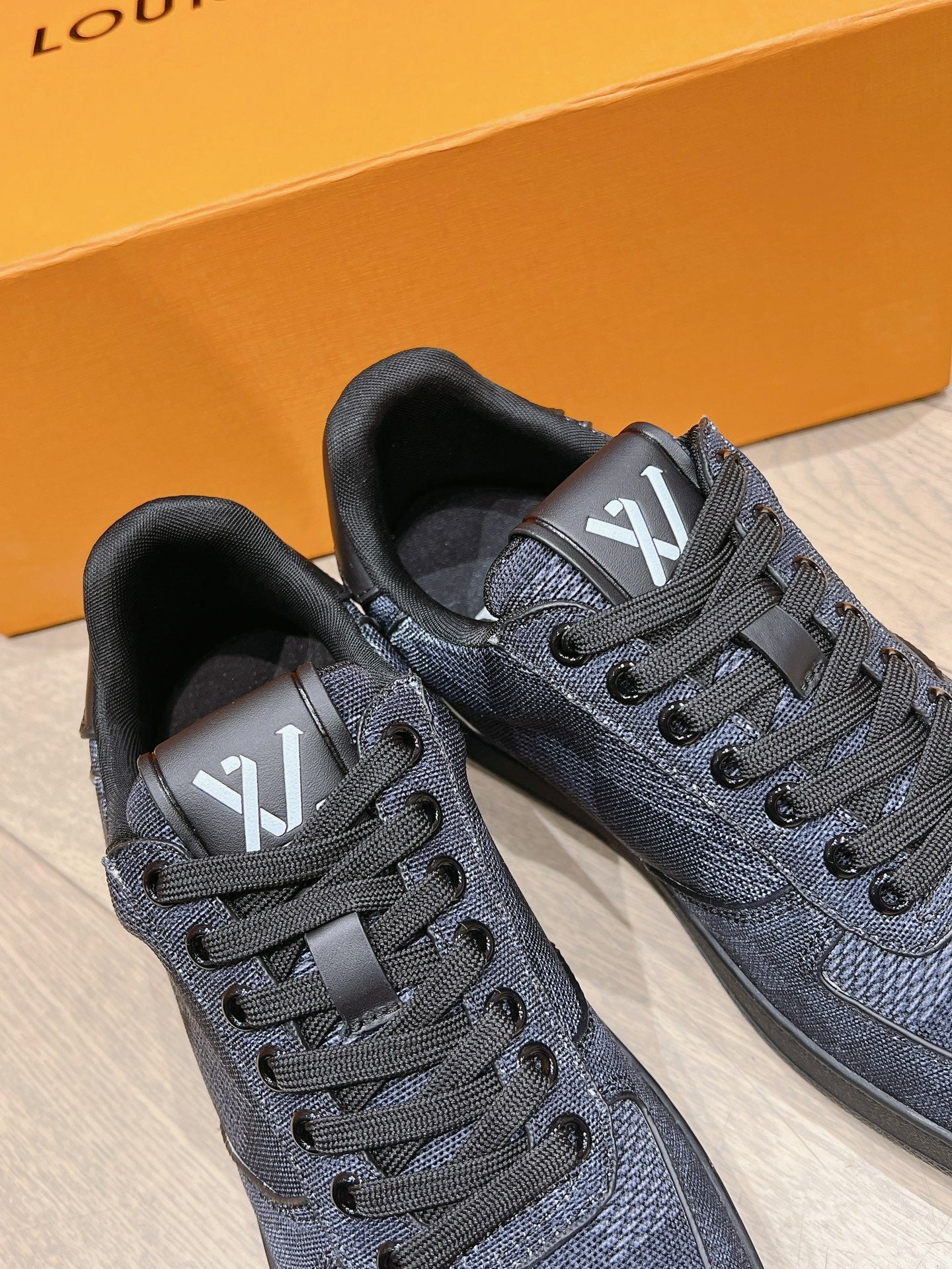 LOU* 25SS men's casual business shoes