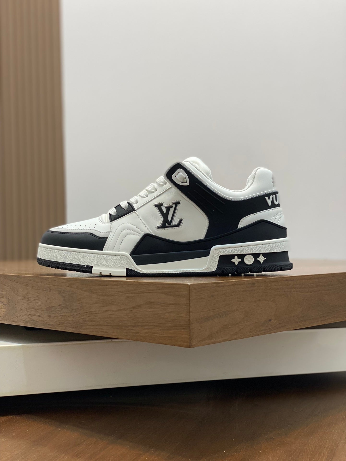 LOU* new sneakers