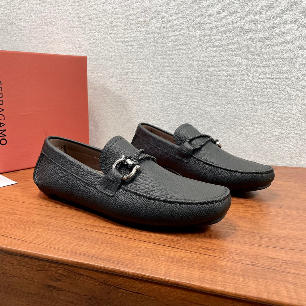 Salvatore Ferragamo 25 SS Loafers