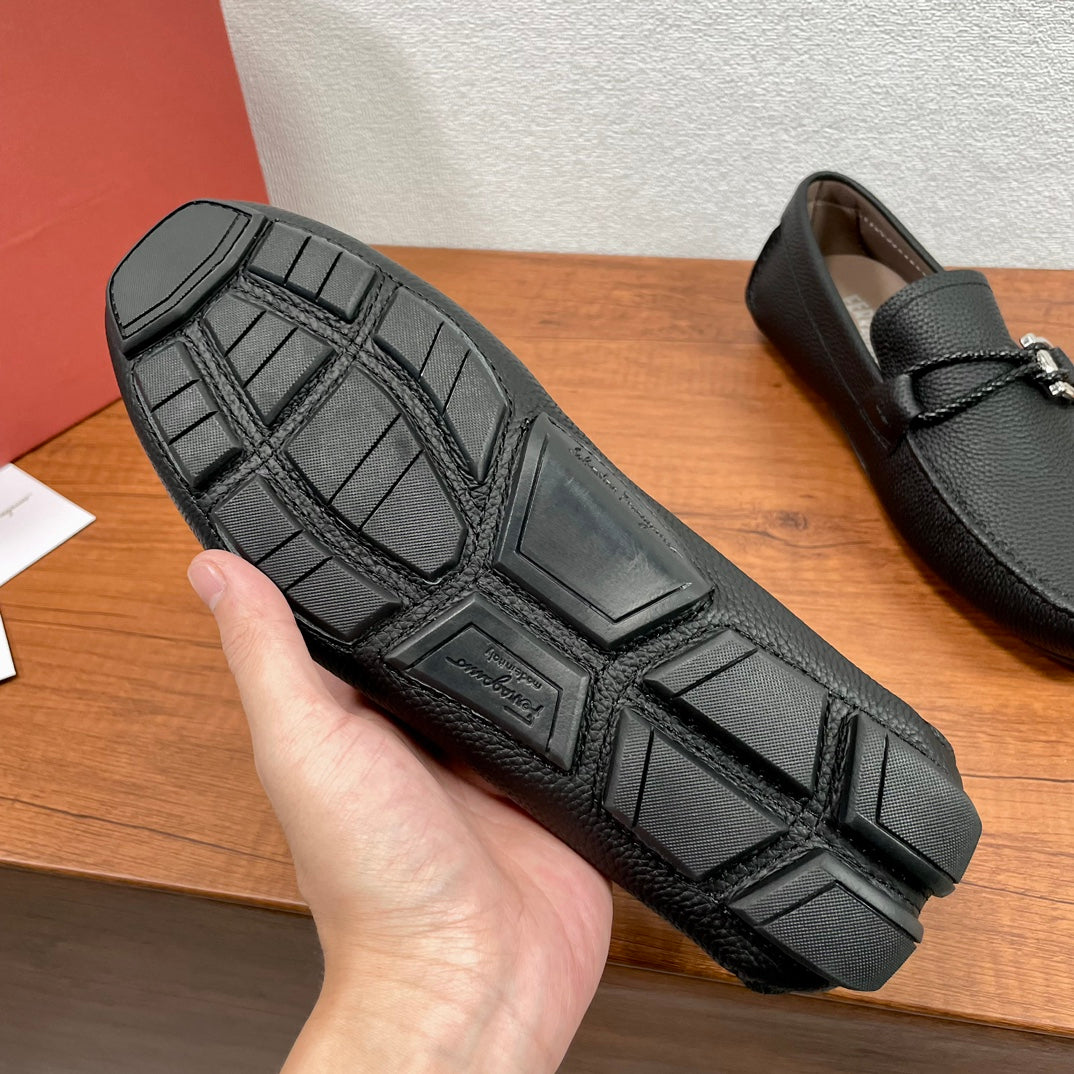 Salvatore Ferragamo 25 SS Loafers