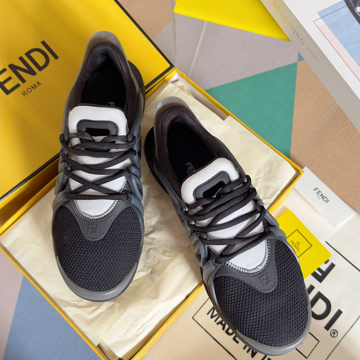 FEN* 25SS TAG casual mesh sneakers