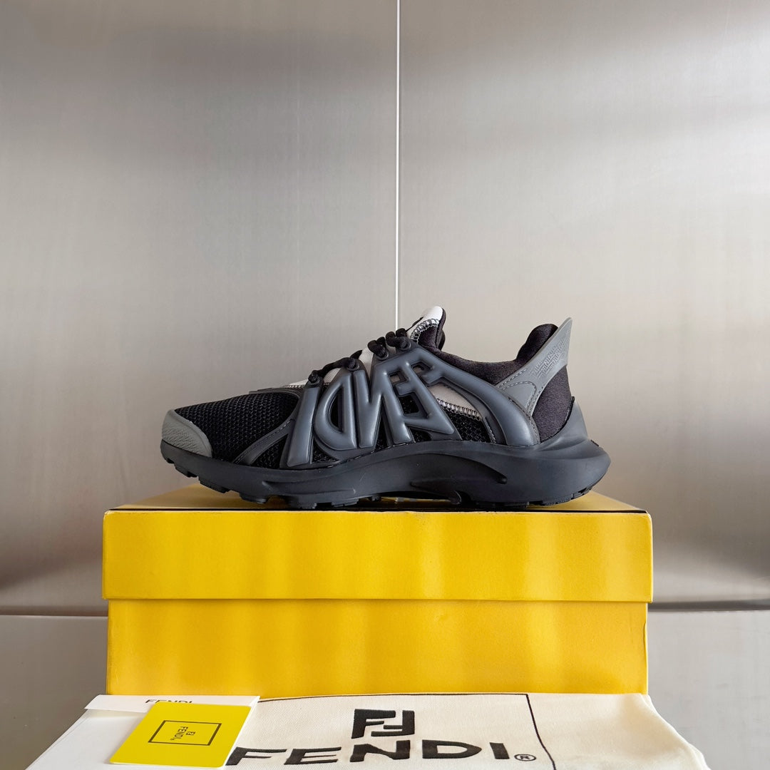 FEN* 25SS TAG casual mesh sneakers