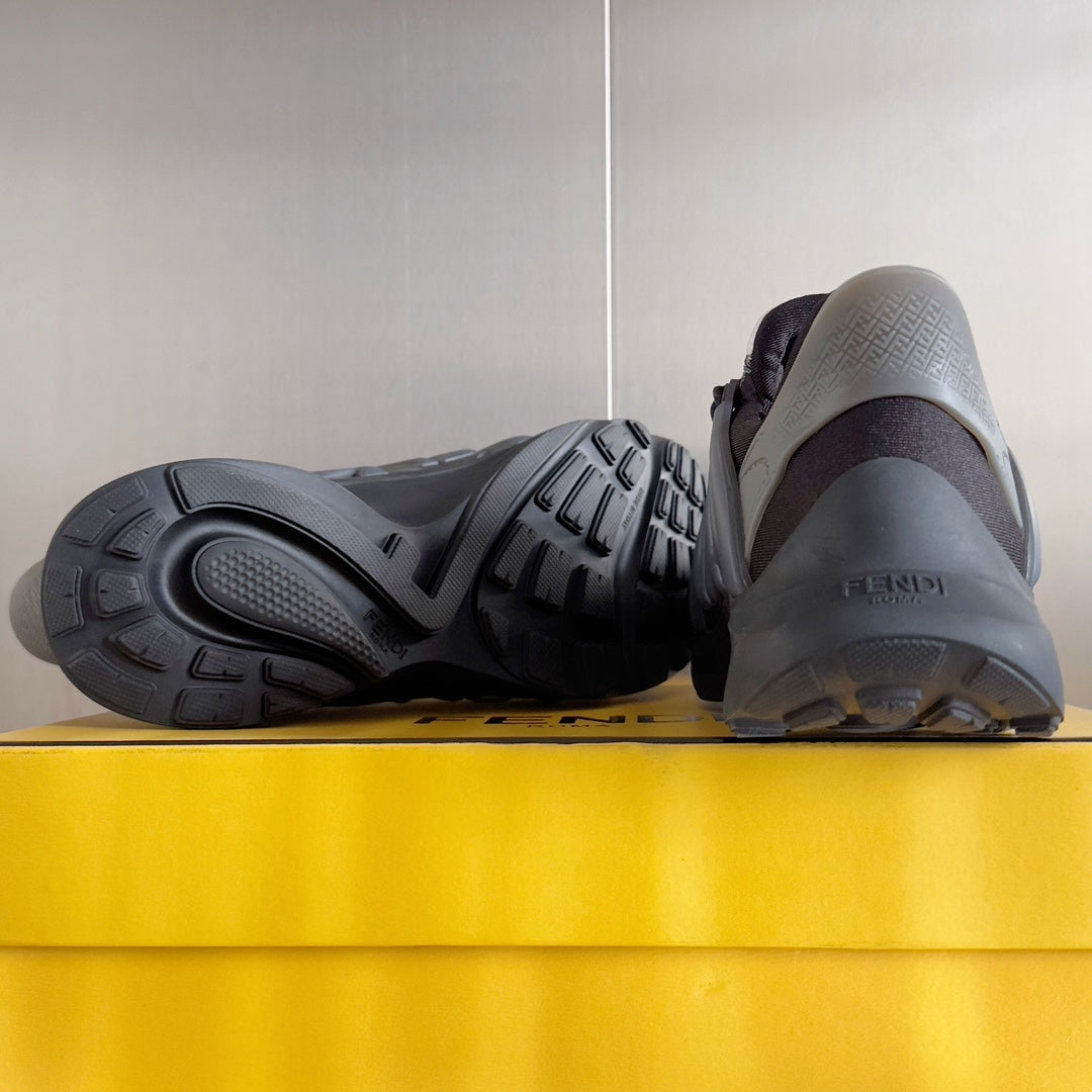 FEN* 25SS TAG casual mesh sneakers