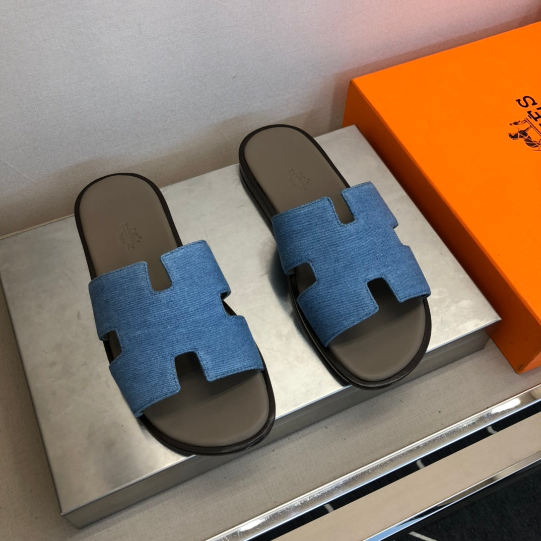 HER* leather slippers